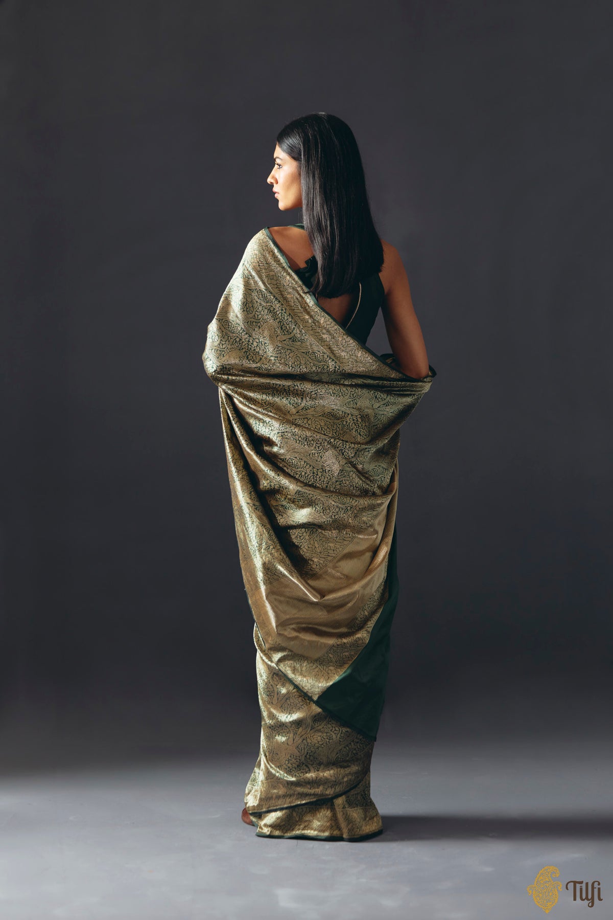 Pre-Order: 'Majestic Leap' Green Pure Katan Silk Banarasi Handloom Saree