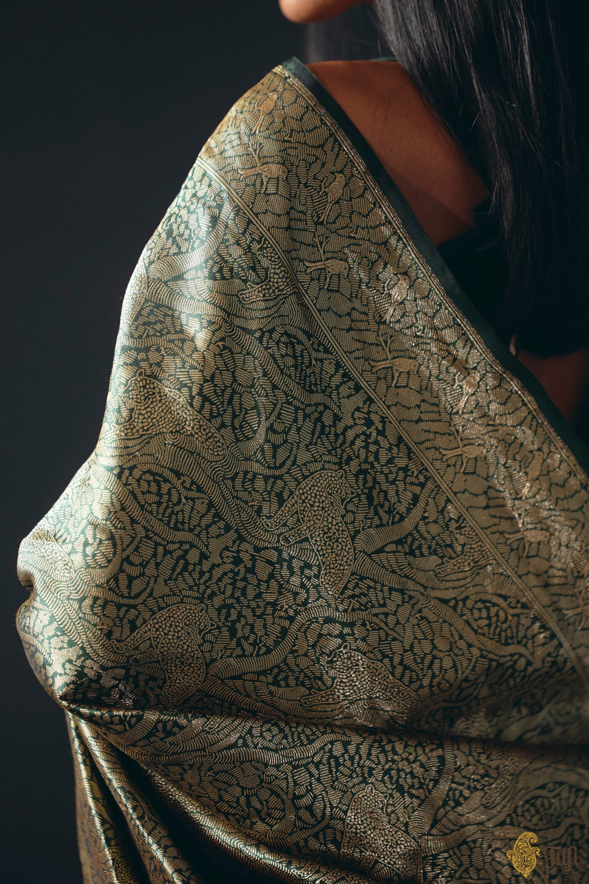 Pre-Order: 'Majestic Leap' Green Pure Katan Silk Banarasi Handloom Saree