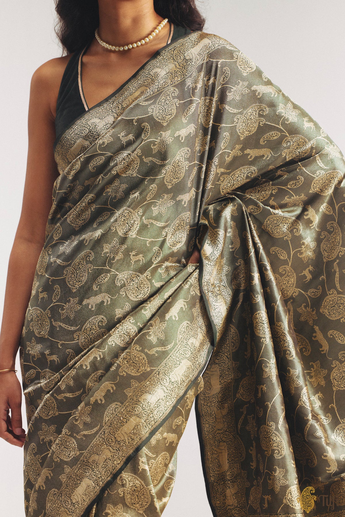 'Aranyika' Bottle Green Pure Katan Silk Banarasi Handloom Shikargah Saree