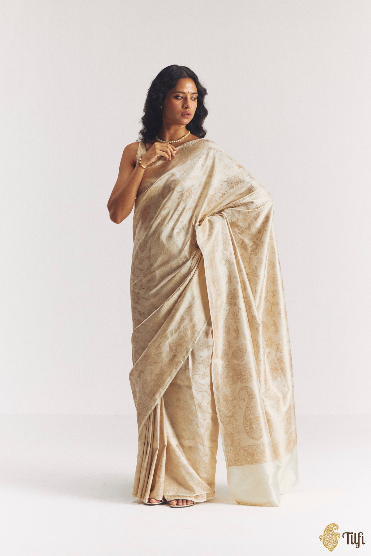 'Aranyika' Off-White Pure Katan Silk Banarasi Handloom Shikargah Saree