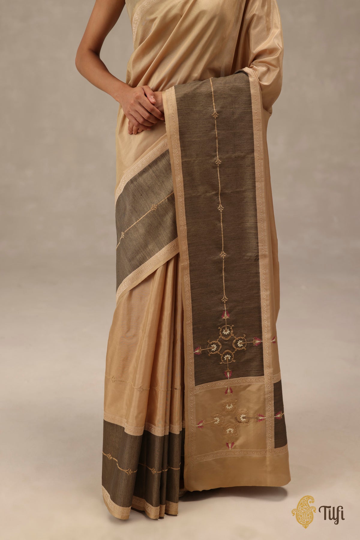'Sienna' Beige-Sage Green Pure Katan Gheecha Silk Banarasi Handloom Saree