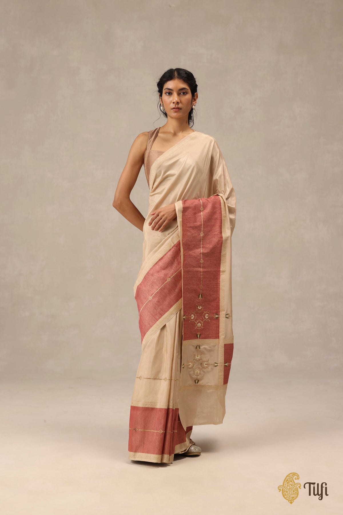 'Sienna' Beige-Peach Pure Katan Gheecha Silk Banarasi Handloom Saree