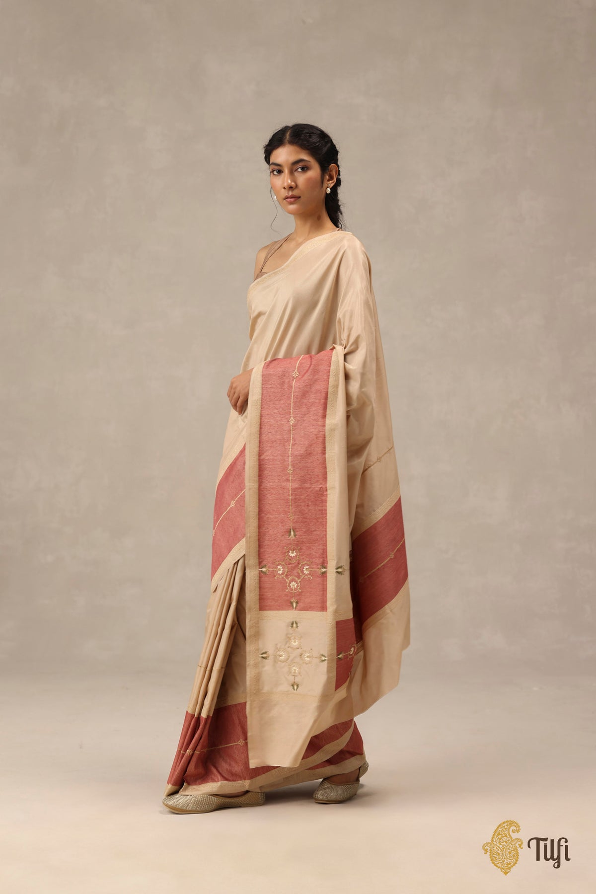 'Sienna' Beige-Peach Pure Katan Gheecha Silk Banarasi Handloom Saree