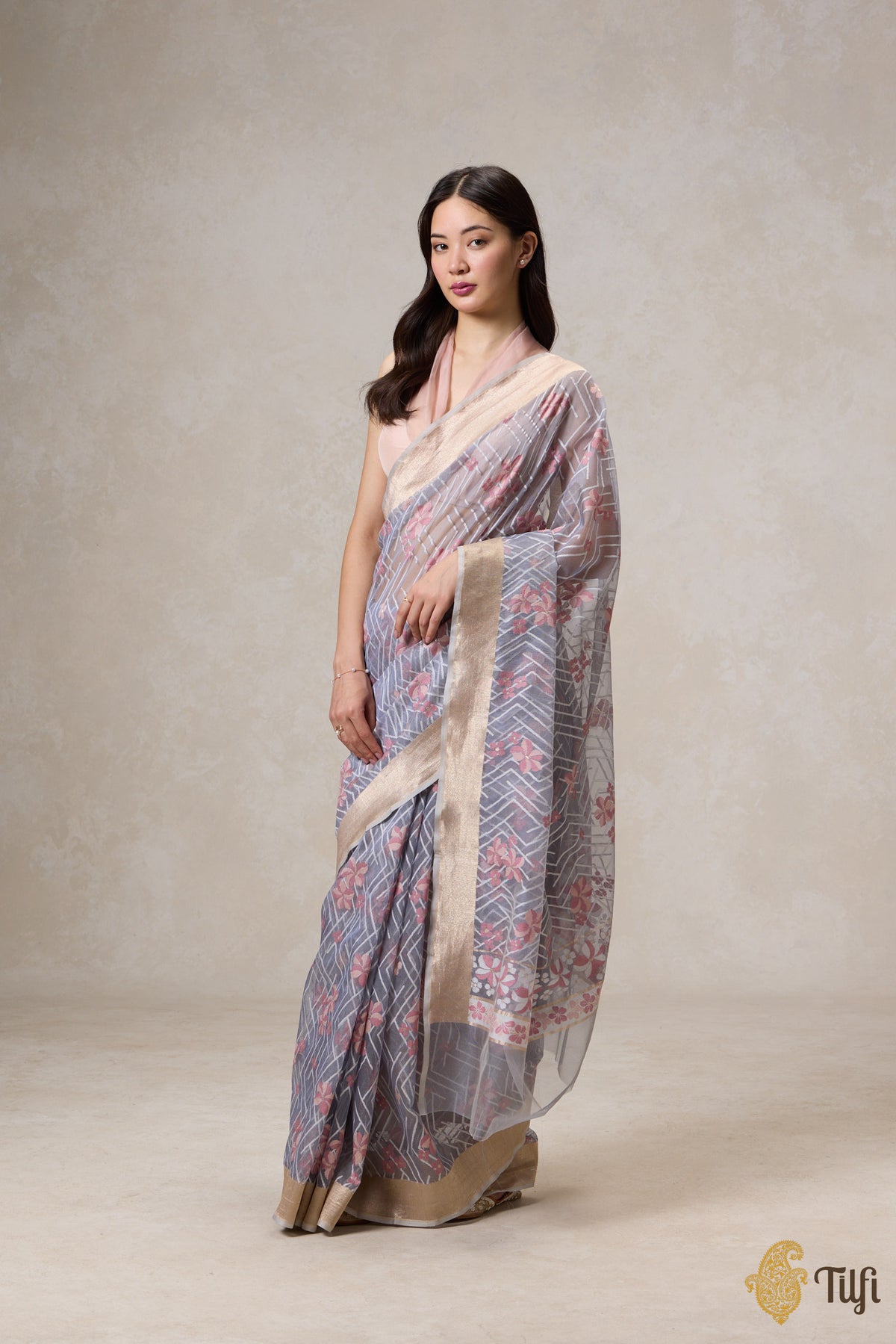 &#39;A Cascade of Geraniums&#39; Grey Pure Kora Silk Net Banarasi Handloom Saree