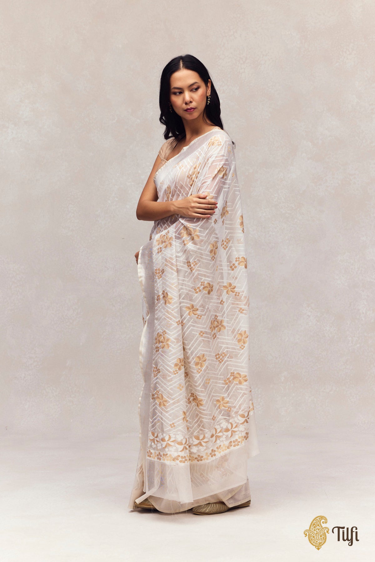 'A Cascade of Geraniums' White Pure Kora Silk Net Banarasi Handloom Saree