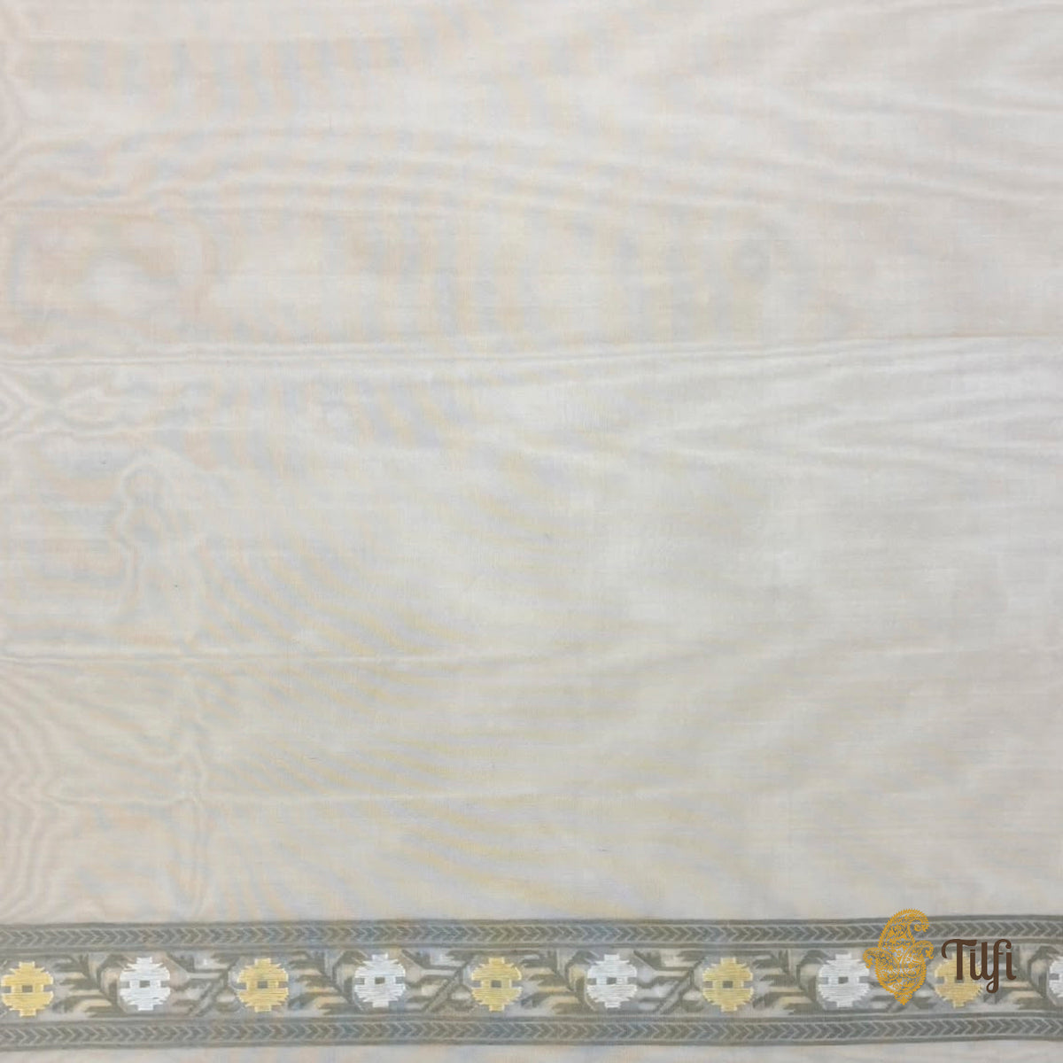 'Mother's Favourite' Beige Pure Kora Silk Handloom Banarasi Saree