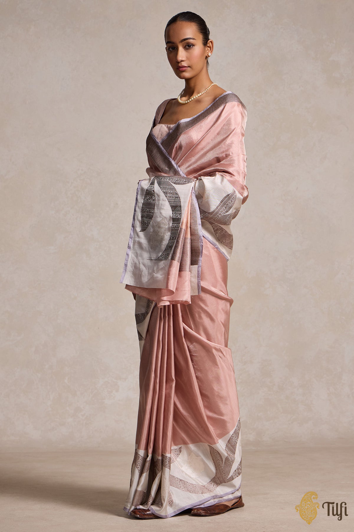 &#39;Zuhra&#39; Pastel Pink-White Pure Ektara Silk Tissue Banarasi Handloom Saree