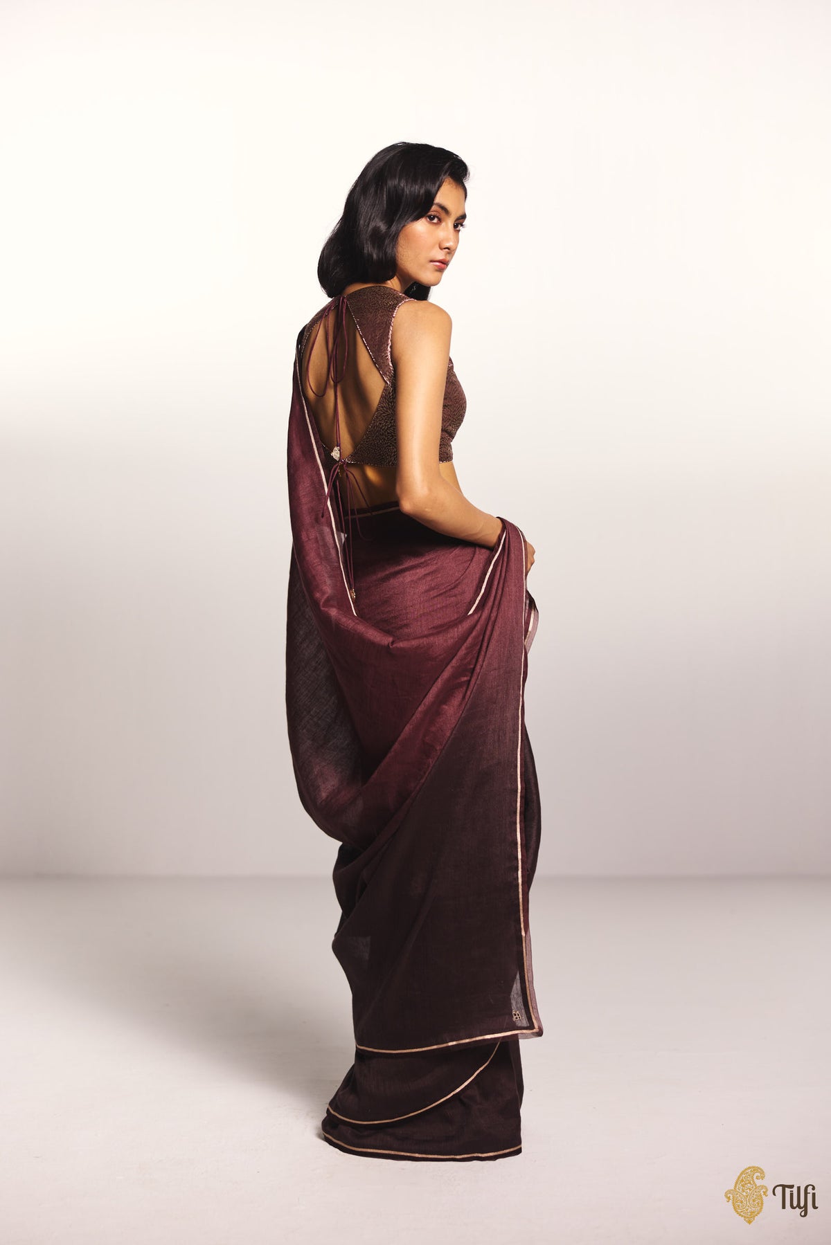 'Sutra' Maroon-Brown Pure Linen Banarasi Handloom Tilfi Essentials Saree