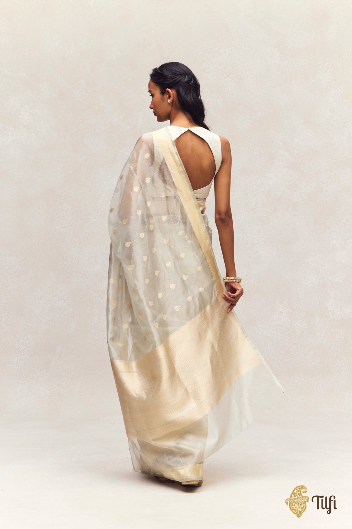 Pastel Green Kadhua Gold Booti Kora Tissue Saree