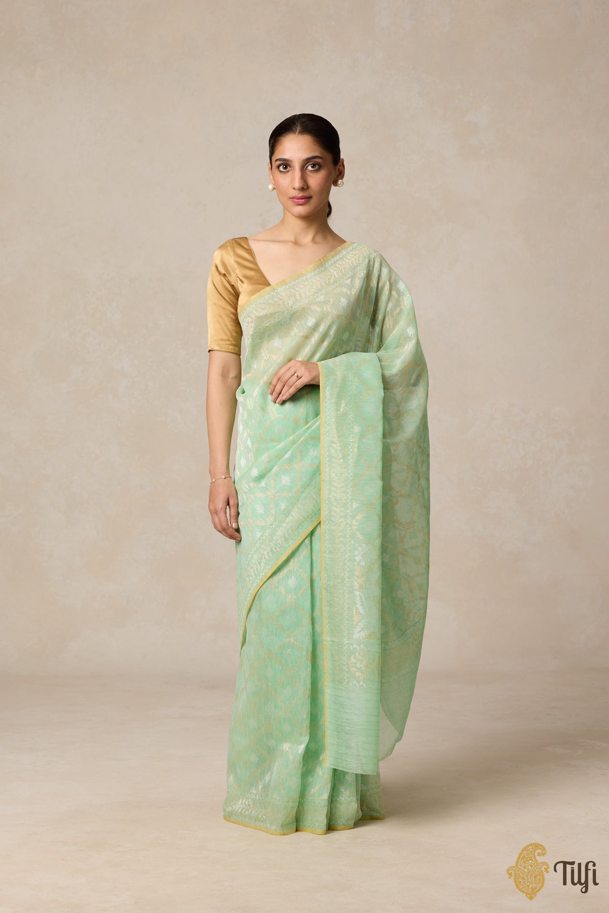 &#39;Niranjana&#39; Mint Green Pure Cotton by Linen Jamdani Real Zari Banarasi Handloom Saree