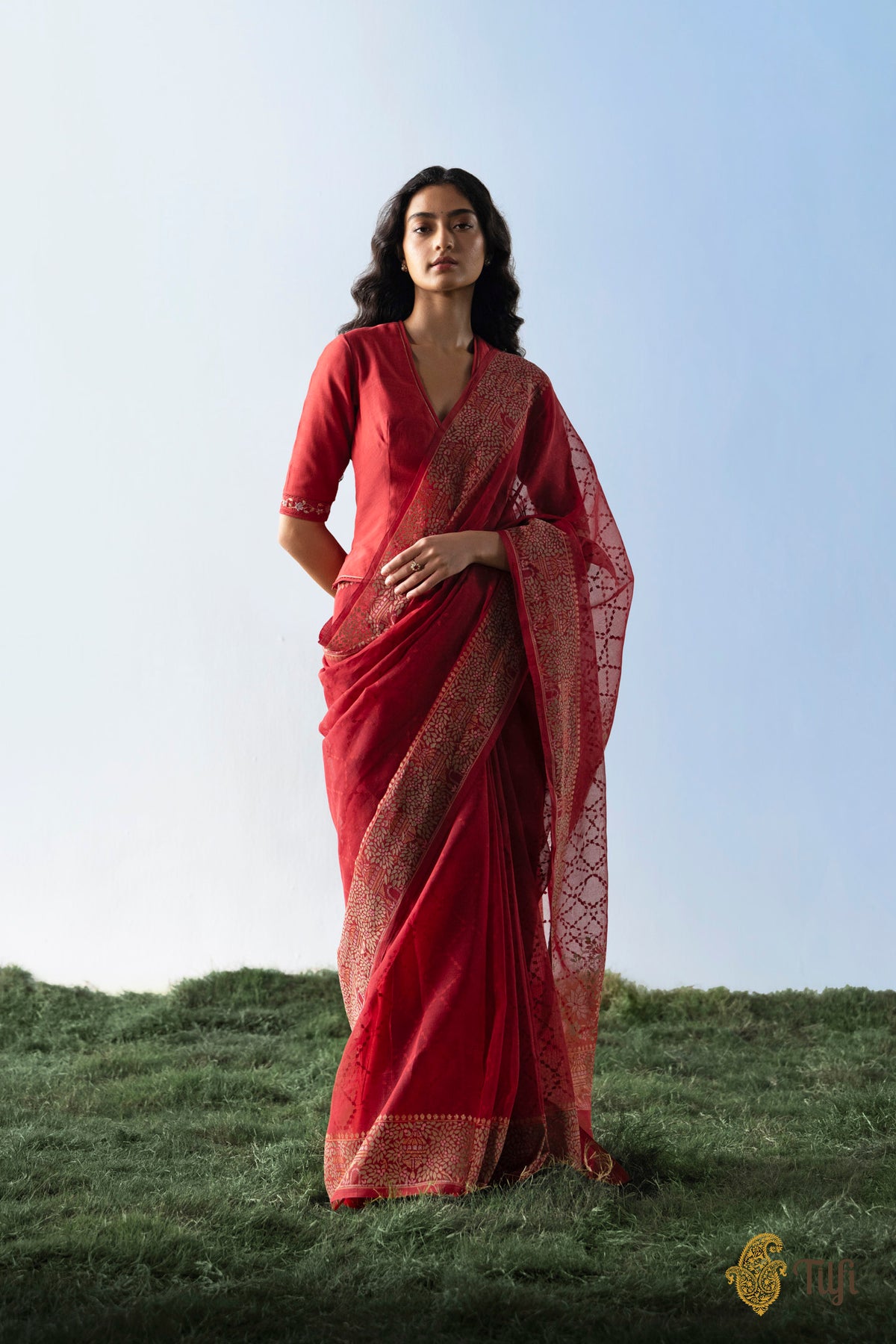 Pre-Order: 'Radhika' Red Pure Cotton Jamdani Real Zari Banarasi Handloom Saree