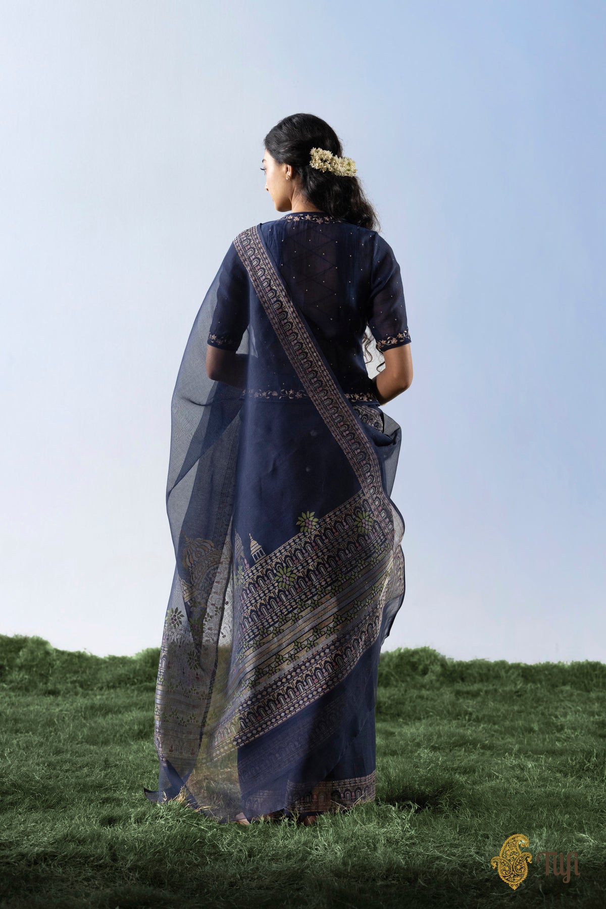 Pre-Order: 'Chhaya' Navy Blue Pure Cotton Jamdani Real Zari Banarasi Handloom Saree
