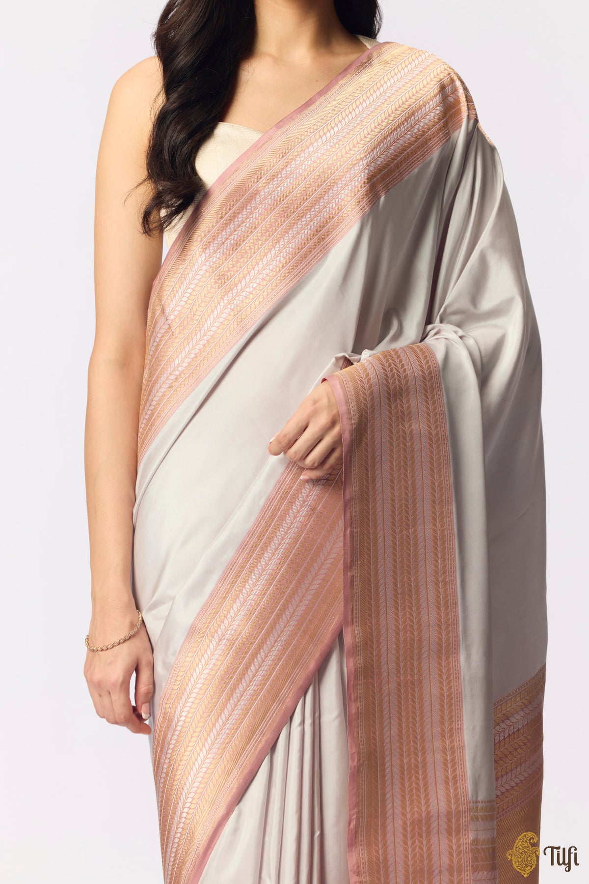 Pre-Order: Grey-Old Rose Pure Katan Silk Banarasi Handloom Saree