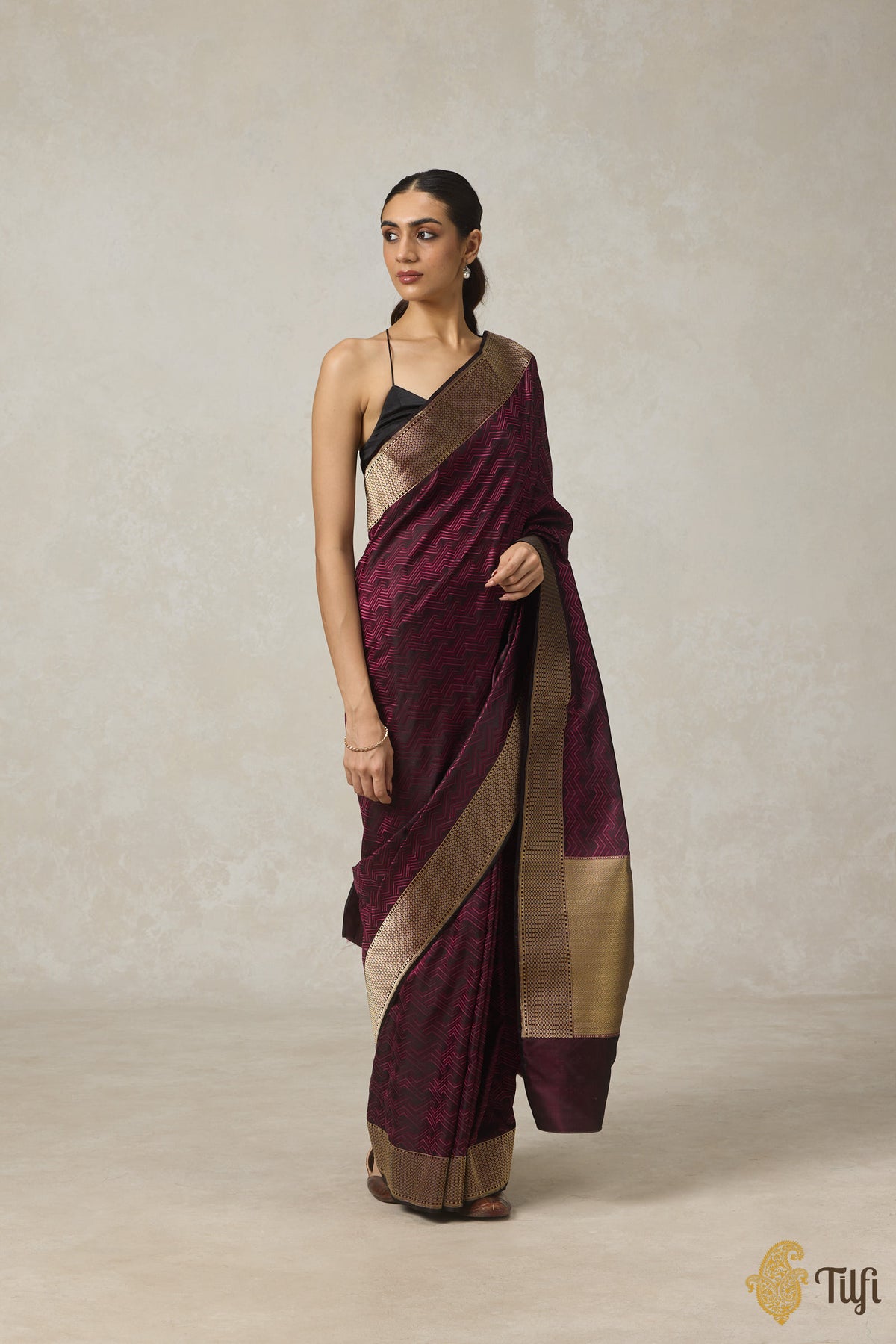 Black-Pink Pure Satin Silk Banarasi Tanchoi Handloom Saree