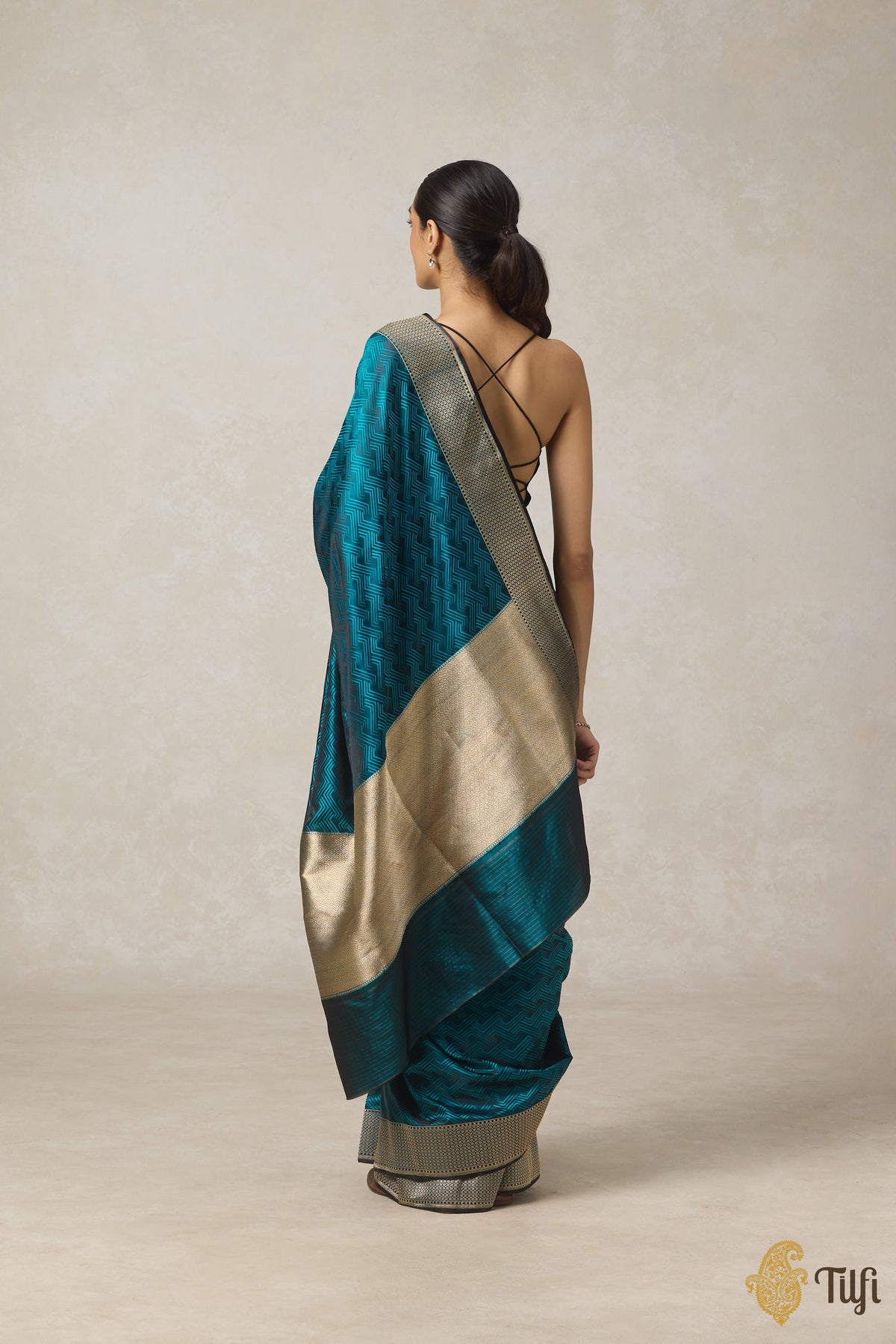 Black-Blue Pure Satin Silk Banarasi Tanchoi Handloom Saree