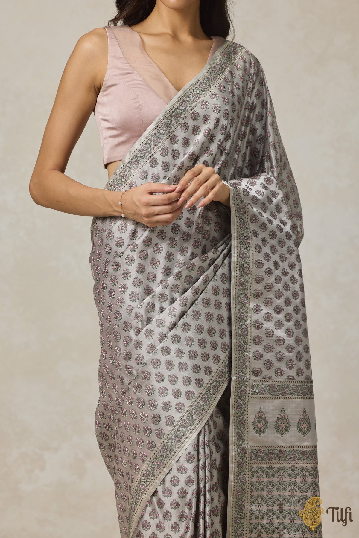 Grey-Green Pure Satin Silk Banarasi Tanchoi Handloom Saree