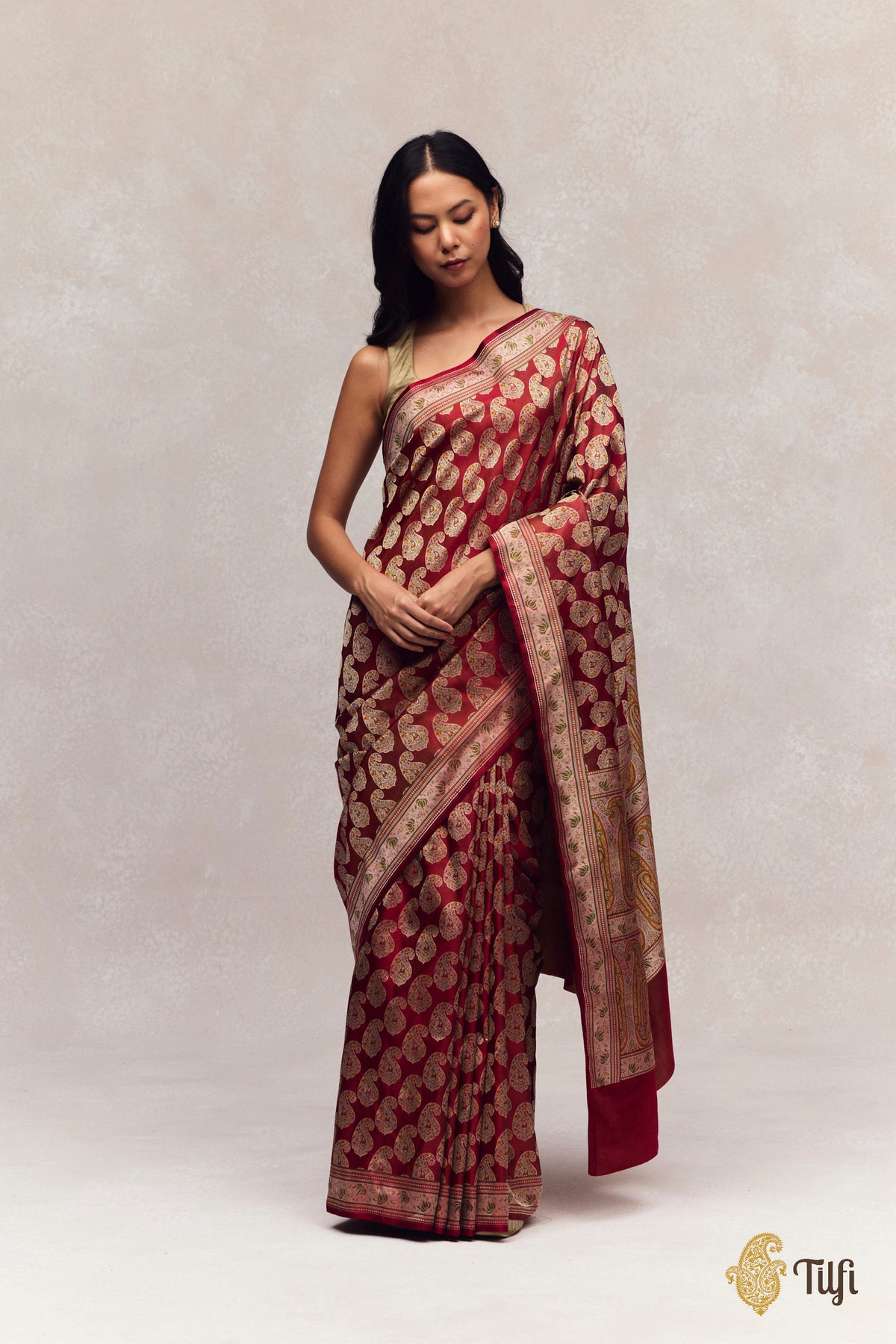 Maroon Pure Soft Satin Silk Tanchoi Jamawar Banarasi Handloom Saree