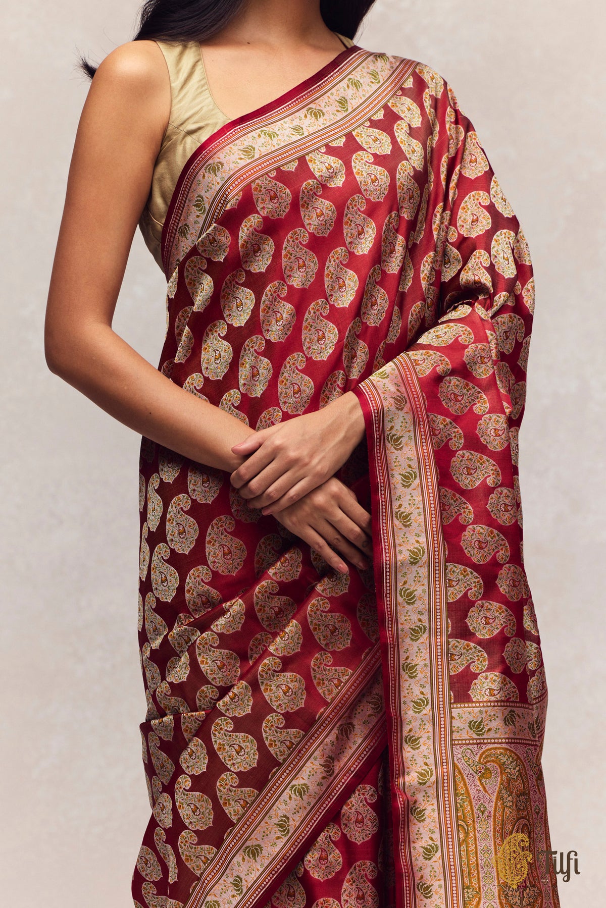 Maroon Pure Soft Satin Silk Tanchoi Jamawar Banarasi Handloom Saree