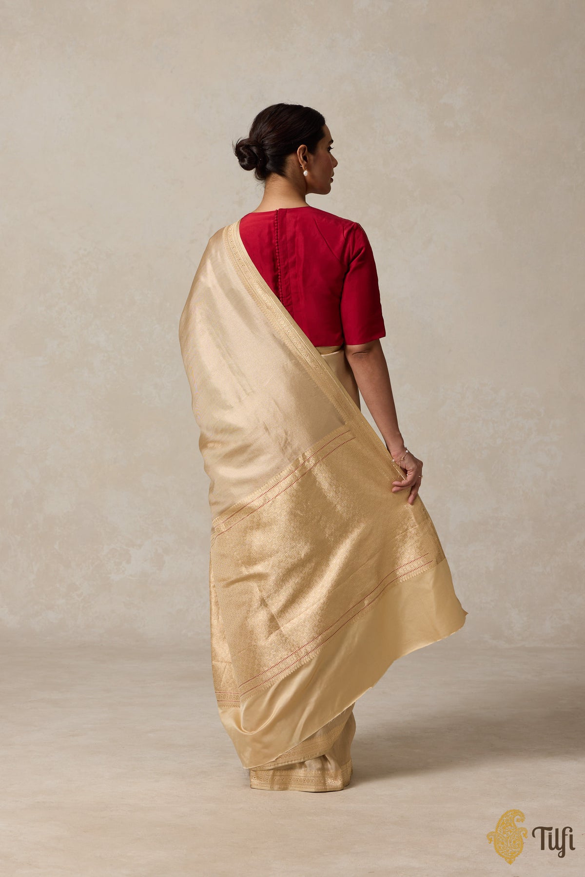 Pre-Order: Beige-Gold Pure Soft Satin Silk Banarasi Tanchoi Handloom Saree