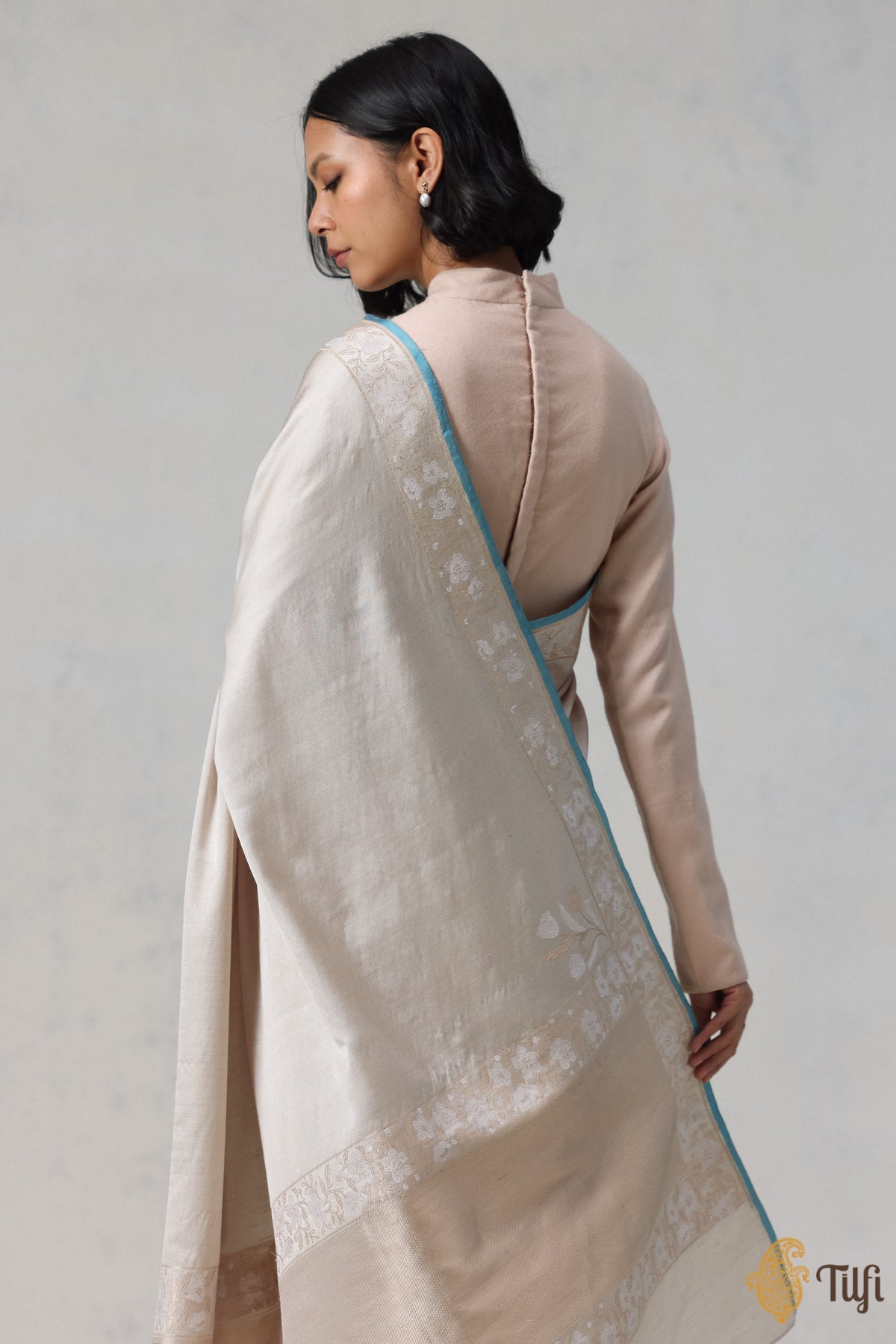 Off-White Silk-Pashmina Wool Banarasi Handloom Saree