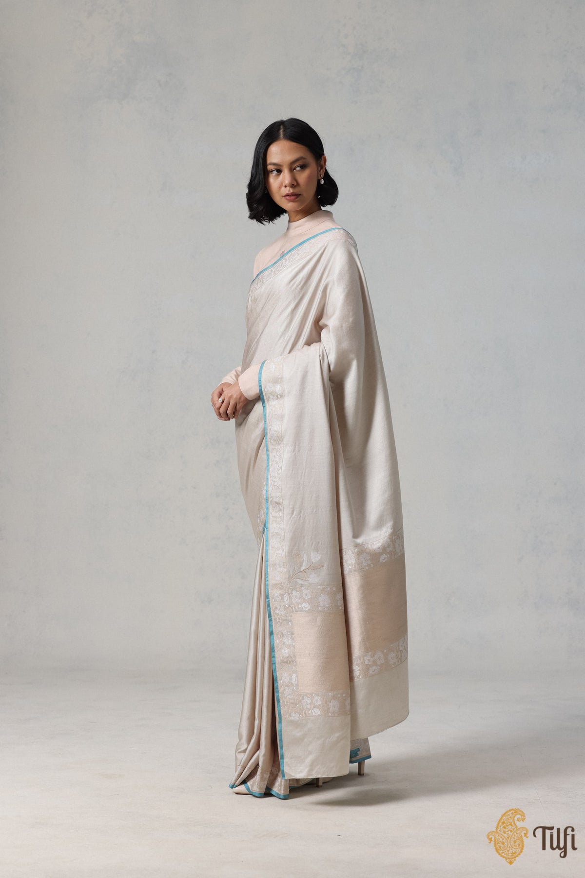 Off-White Silk-Pashmina Wool Banarasi Handloom Saree