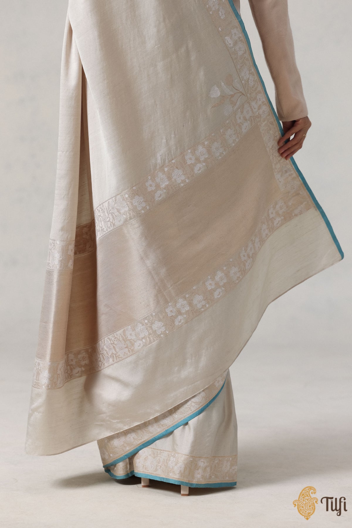 Off-White Silk-Pashmina Wool Banarasi Handloom Saree