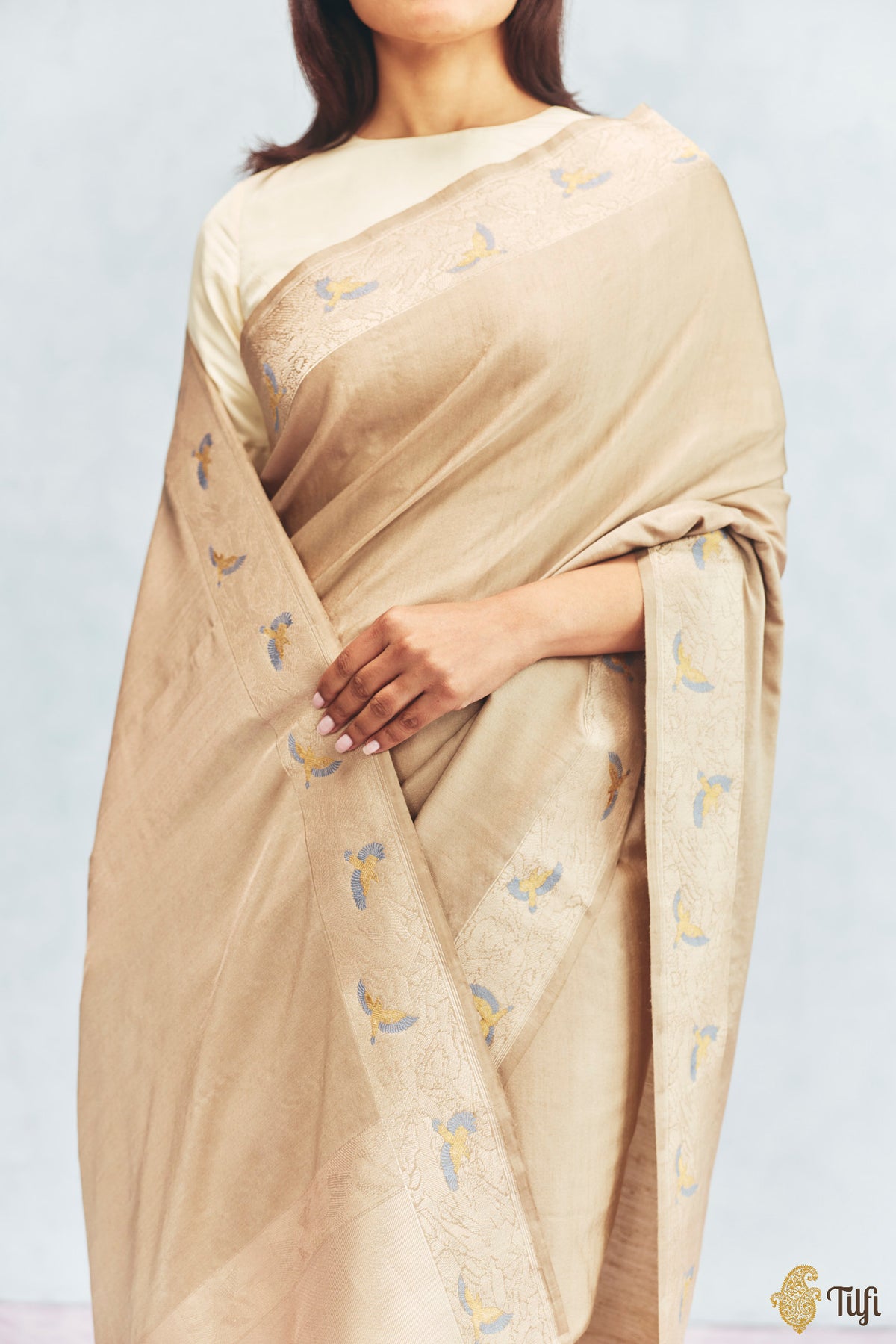 Pre-Order: 'FrostBorn' Cream-Beige Silk-Pashmina Wool Banarasi Handloom Saree