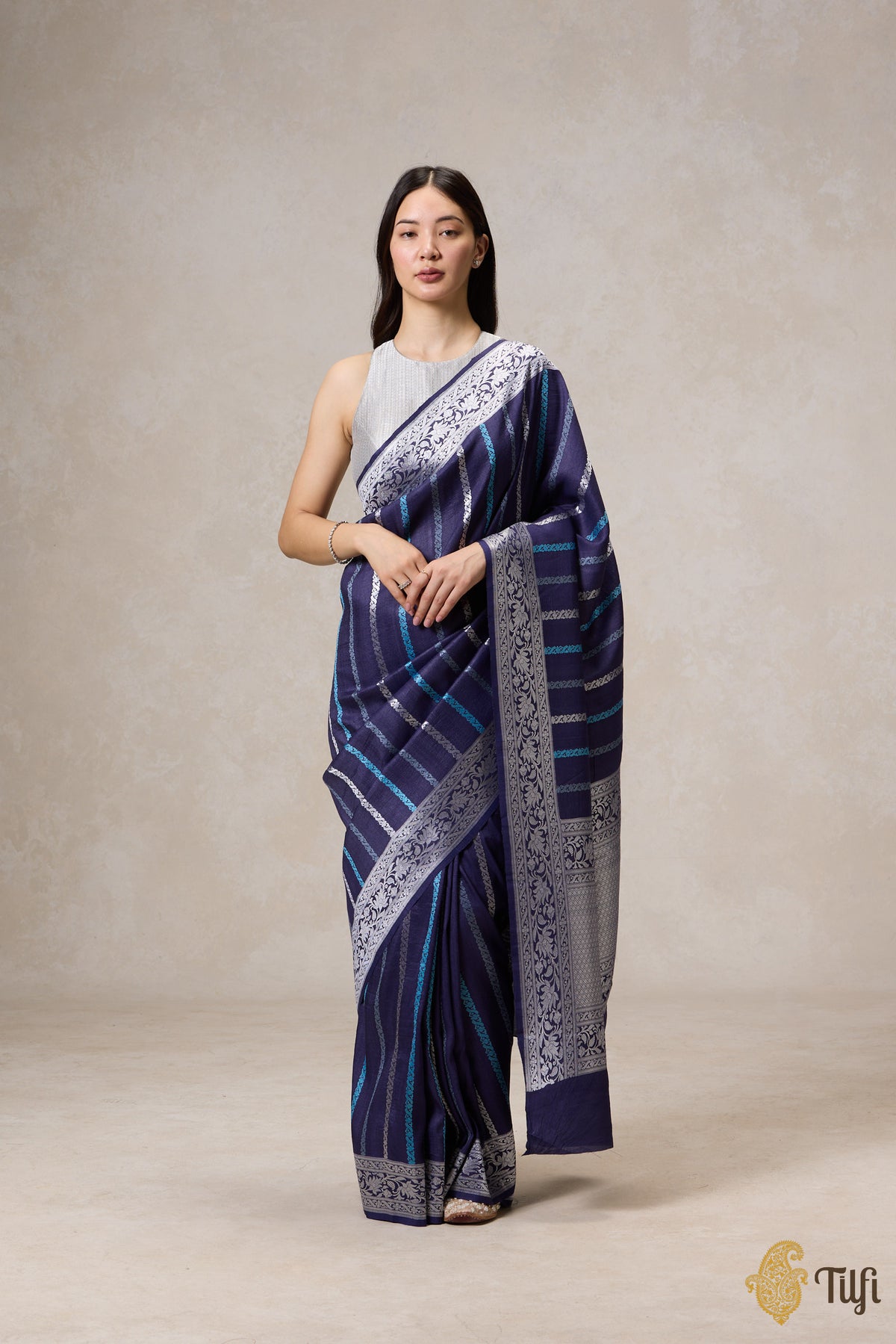 Navy Blue Pure Tussar Georgette Banarasi Handloom Saree