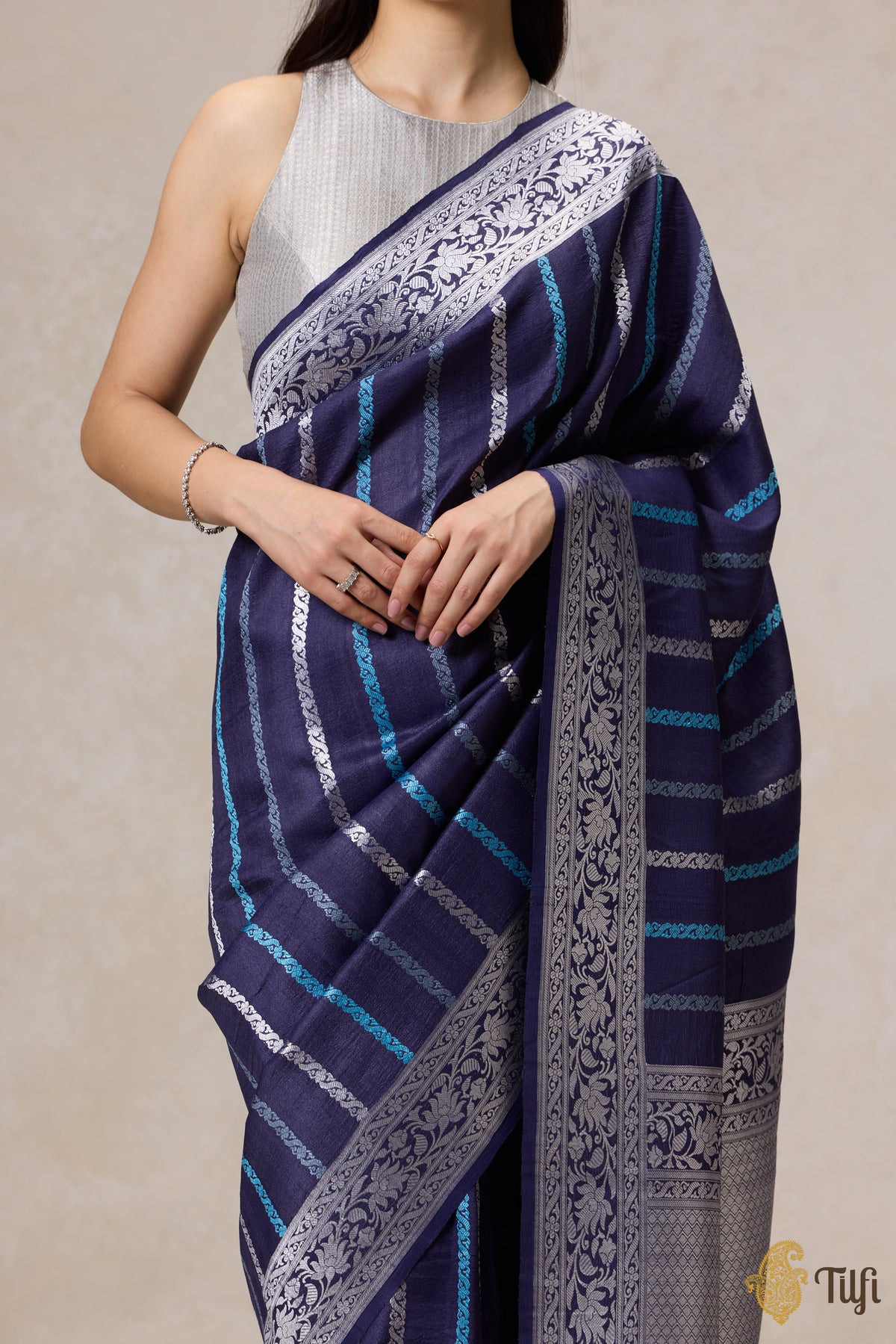 Navy Blue Pure Tussar Georgette Banarasi Handloom Saree