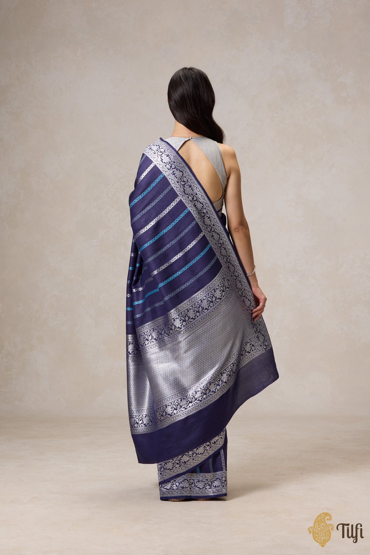 Navy Blue Pure Tussar Georgette Banarasi Handloom Saree