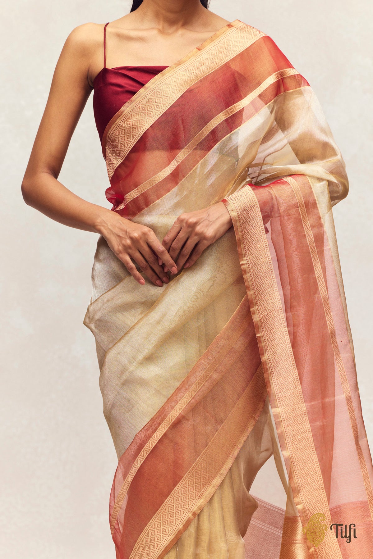 Gold Rust Red Plain Kadiyal Tissue Saree