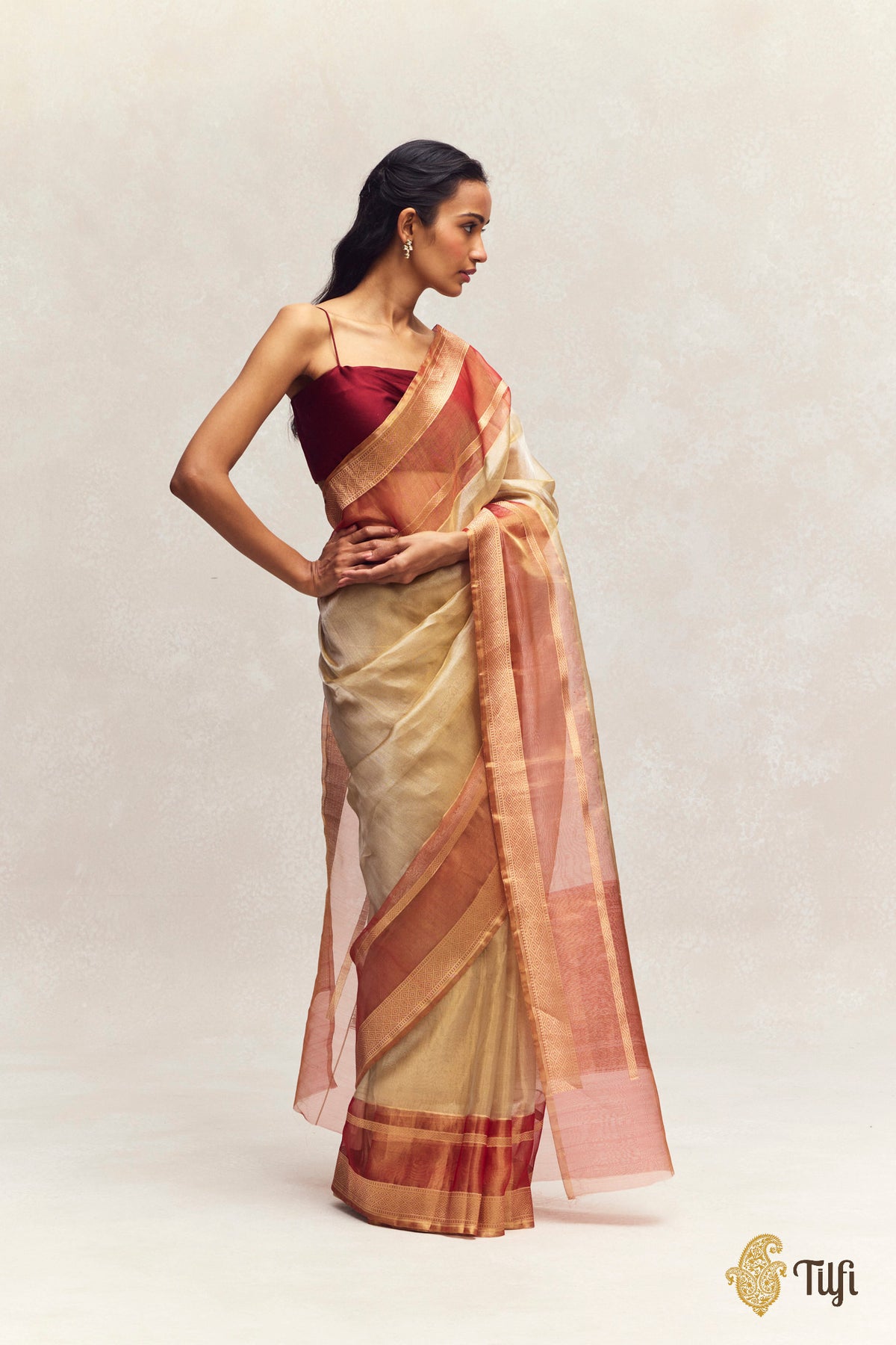 Gold Rust Red Plain Kadiyal Tissue Saree
