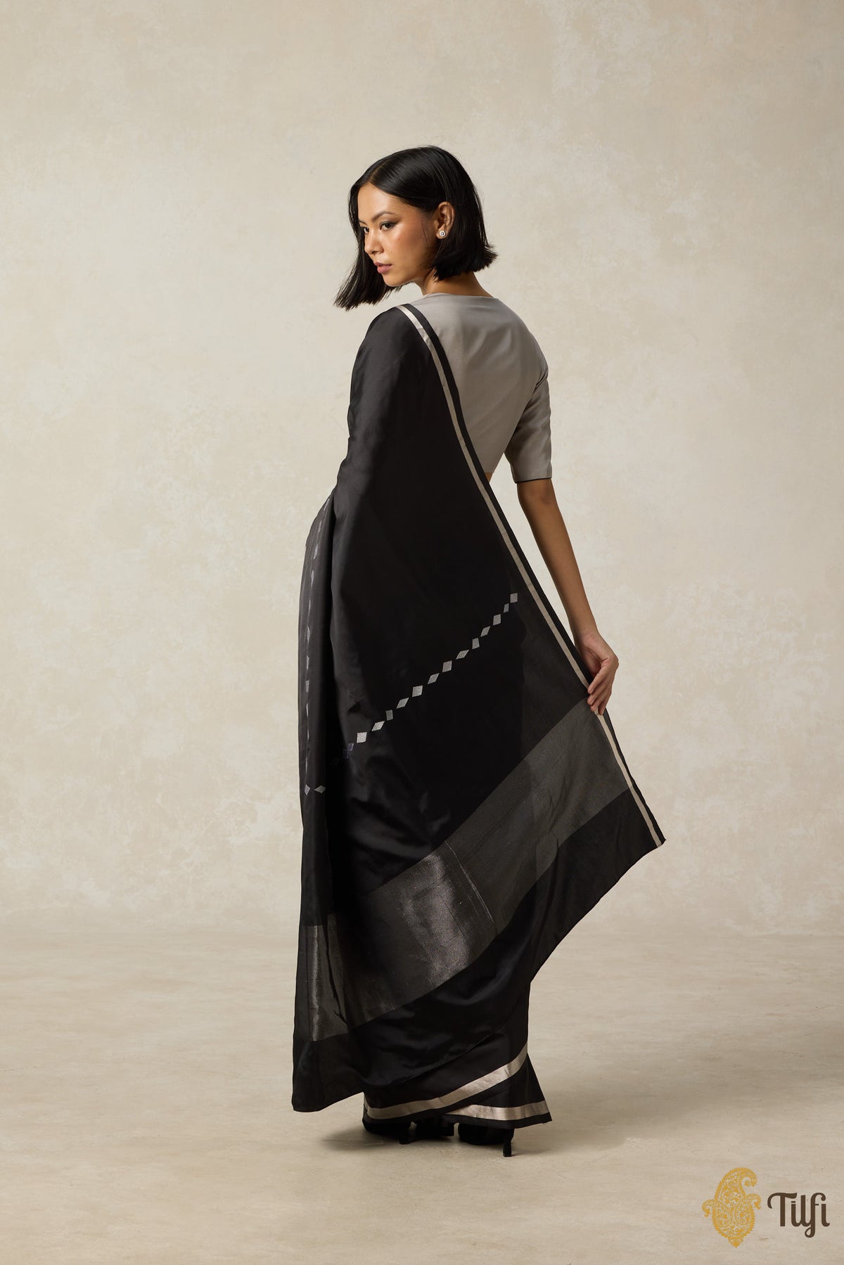 &#39;Aria&#39; Black Pure Silk Twill Banarasi Handloom Saree