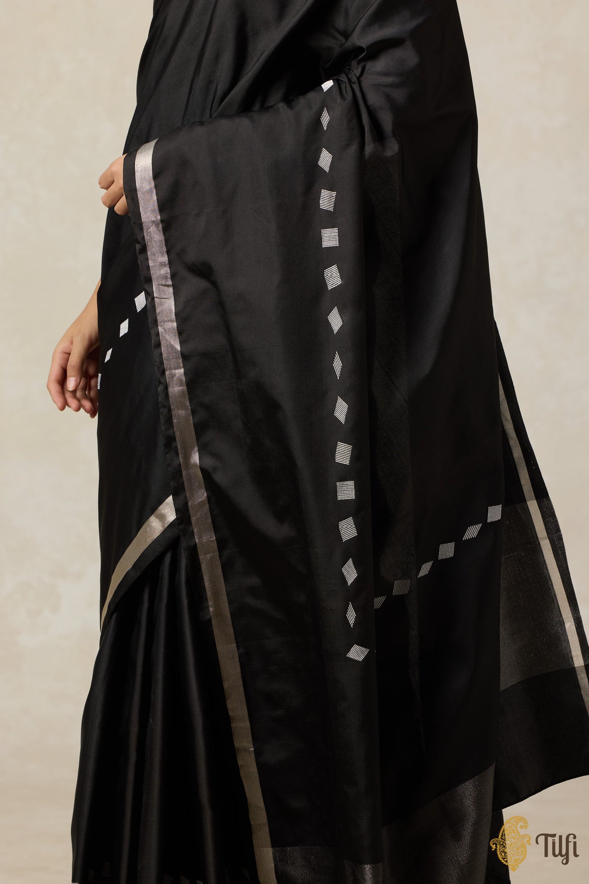 &#39;Aria&#39; Black Pure Silk Twill Banarasi Handloom Saree