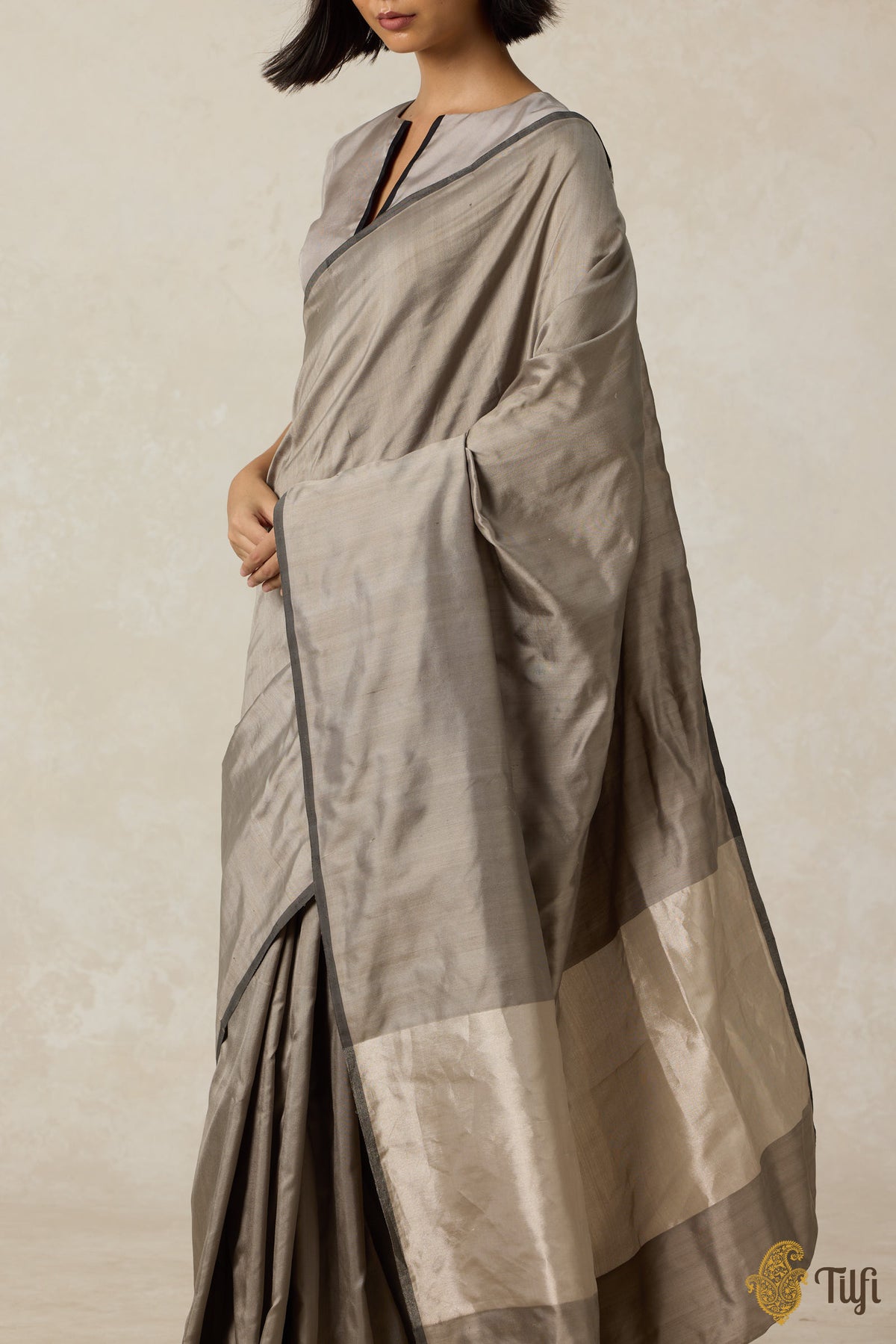 &#39;Symphony&#39; Grey-Beige Pure Silk Twill Banarasi Handloom Saree