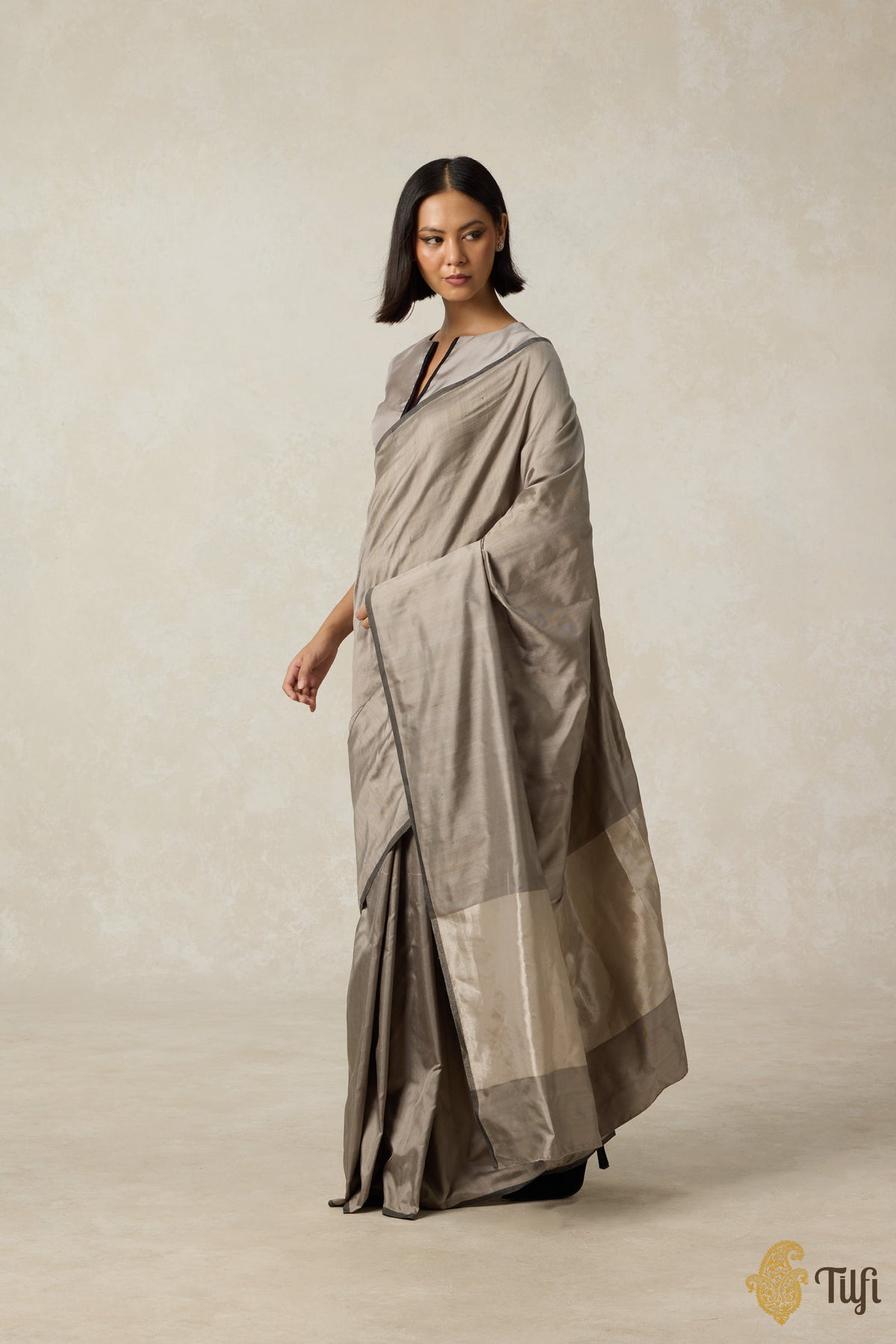 &#39;Symphony&#39; Grey-Beige Pure Silk Twill Banarasi Handloom Saree