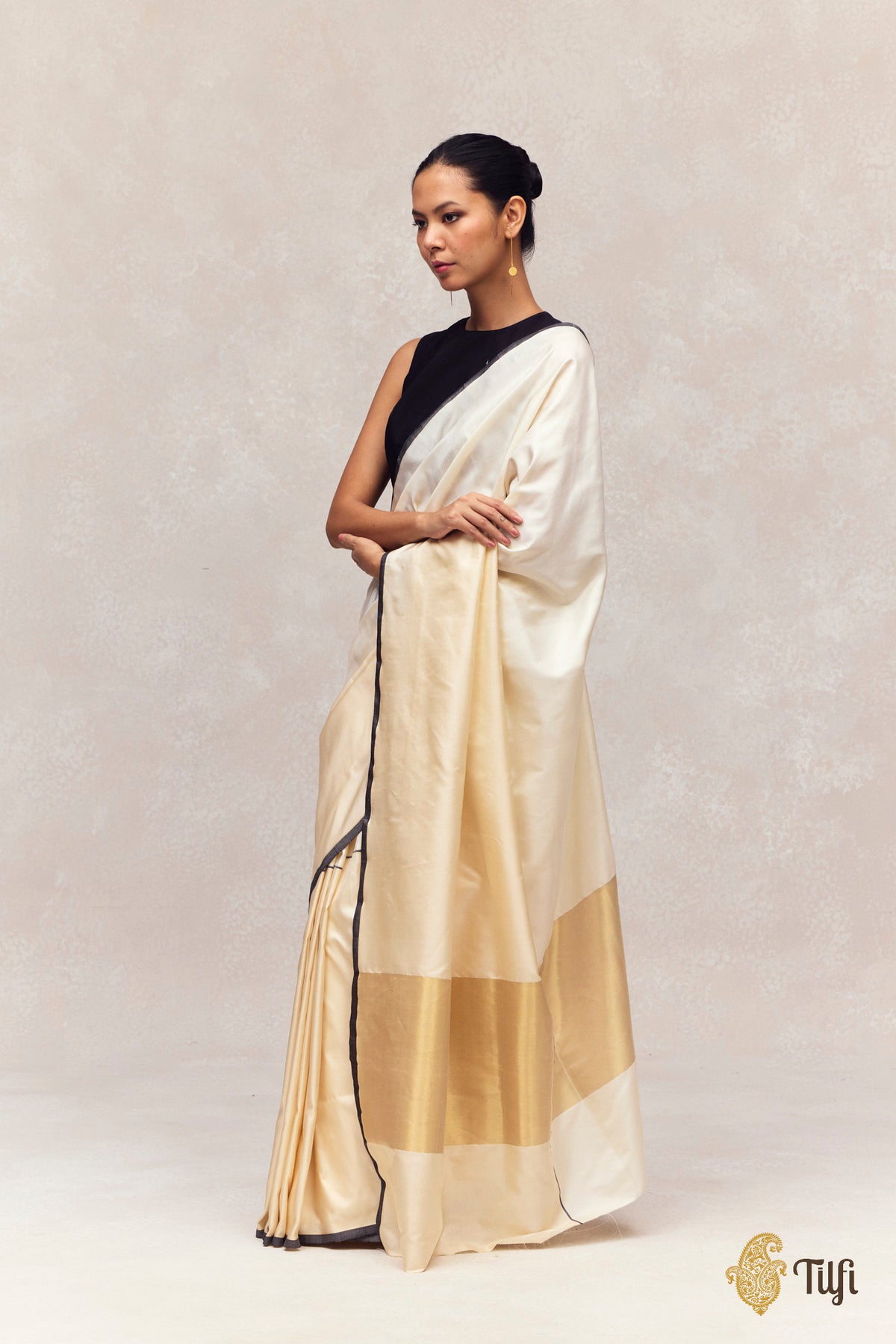 'Serenade' Light Cream Pure Silk Twill Banarasi Handloom Saree