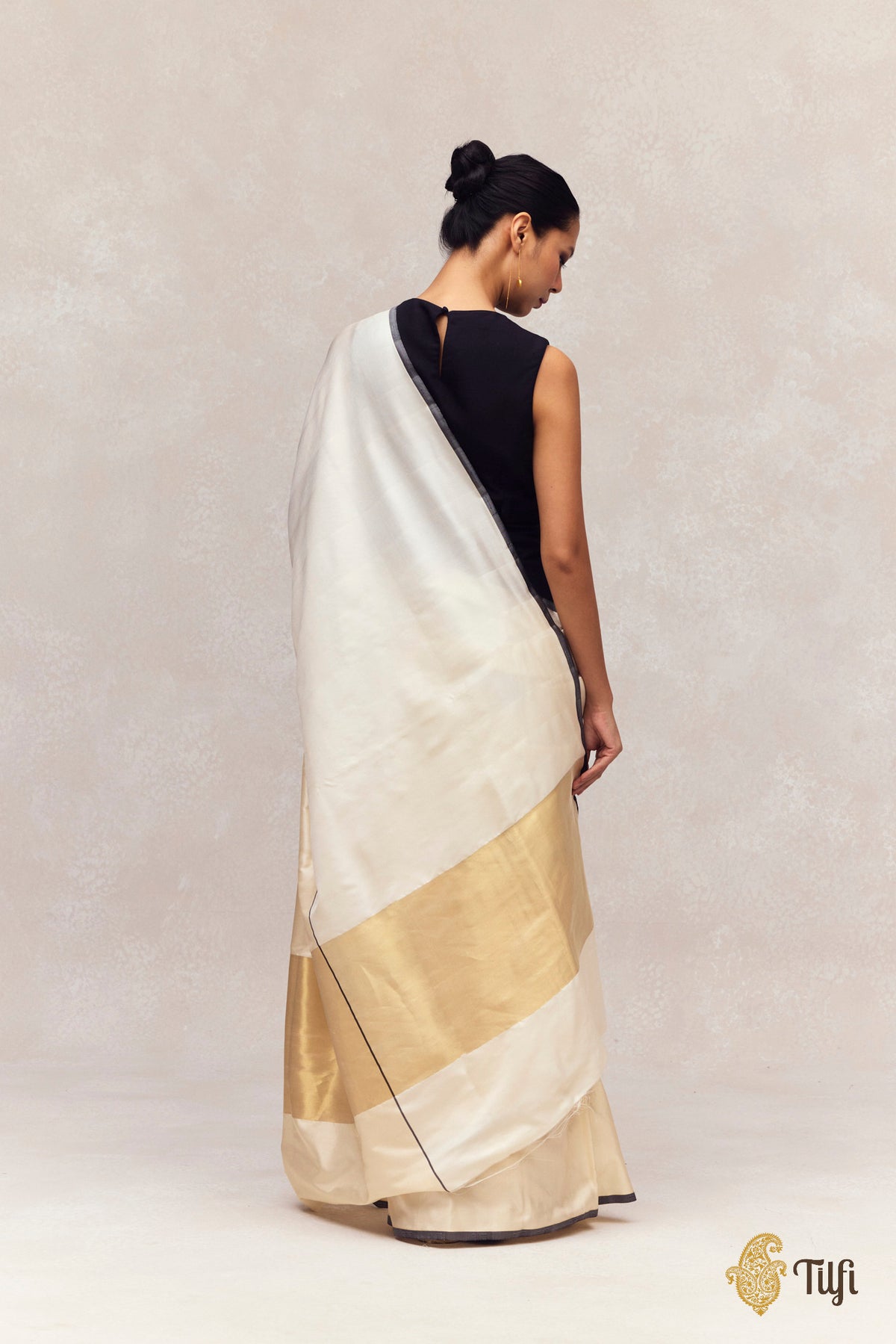 'Serenade' Light Cream Pure Silk Twill Banarasi Handloom Saree