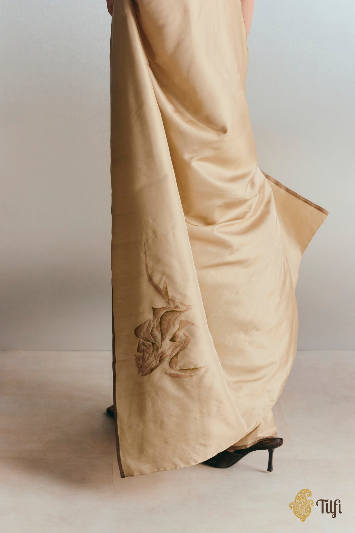 'Alice' Beige Pure Silk Twill Banarasi Handloom Saree