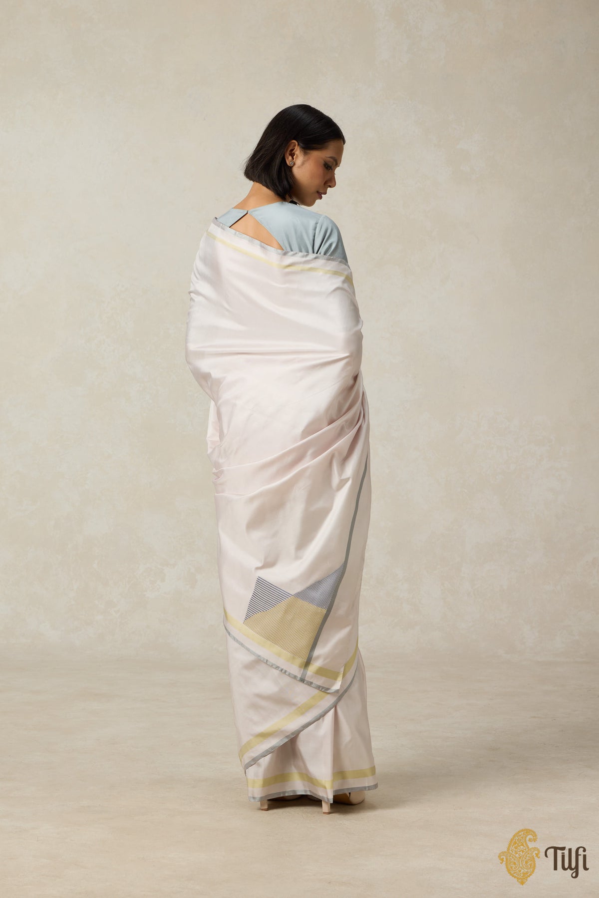 &#39;Adagio&#39; Soft Pink Pure Silk Twill Banarasi Handloom Saree