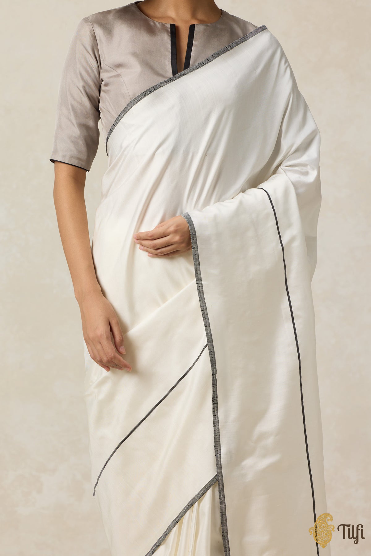 Pre-Order: &#39;Ballade&#39; White Pure Silk Twill Banarasi Handloom Saree