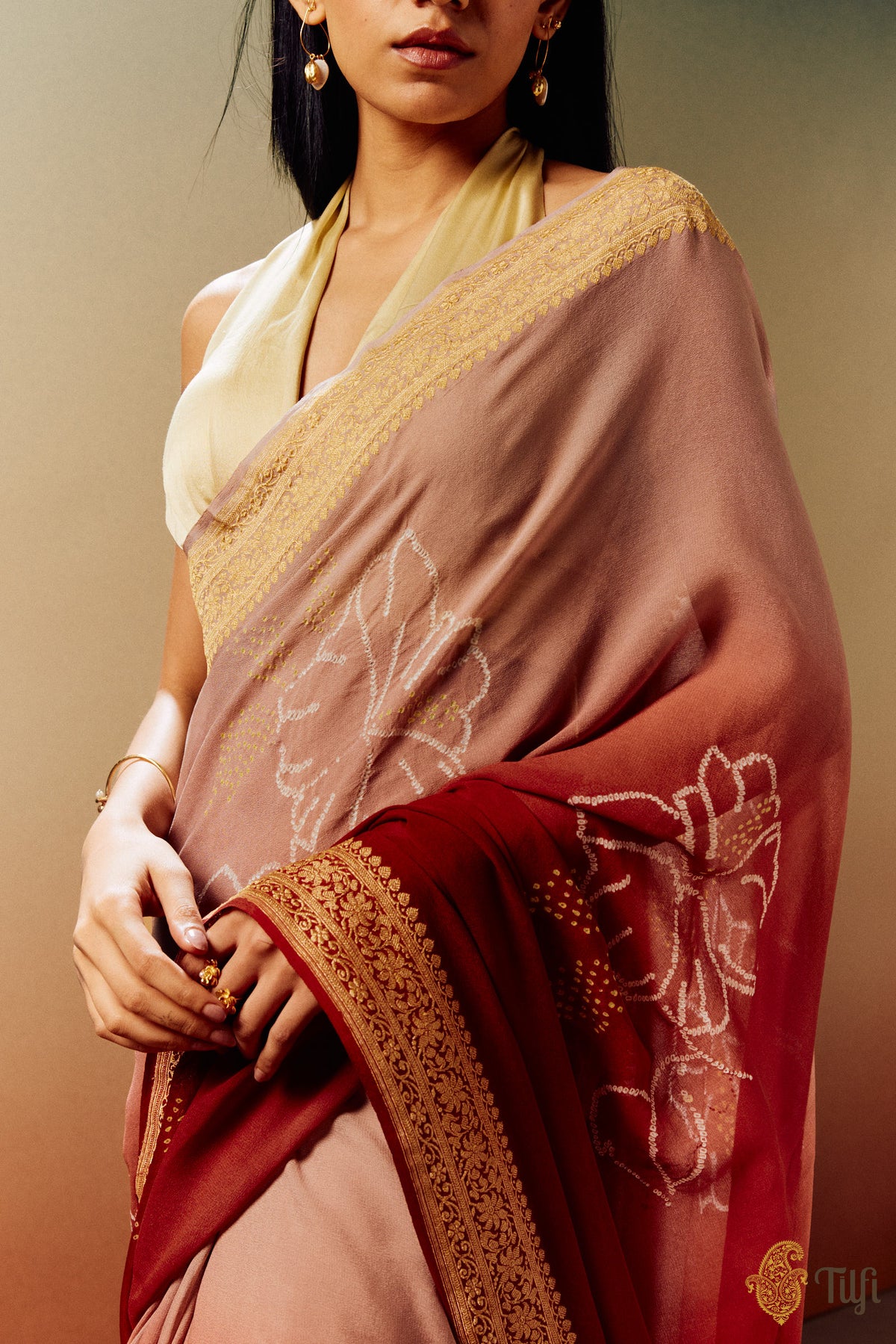 &#39;Hibiscus&#39; Beige-Maroon Pure Georgette Banarasi Bandhani Handloom Saree