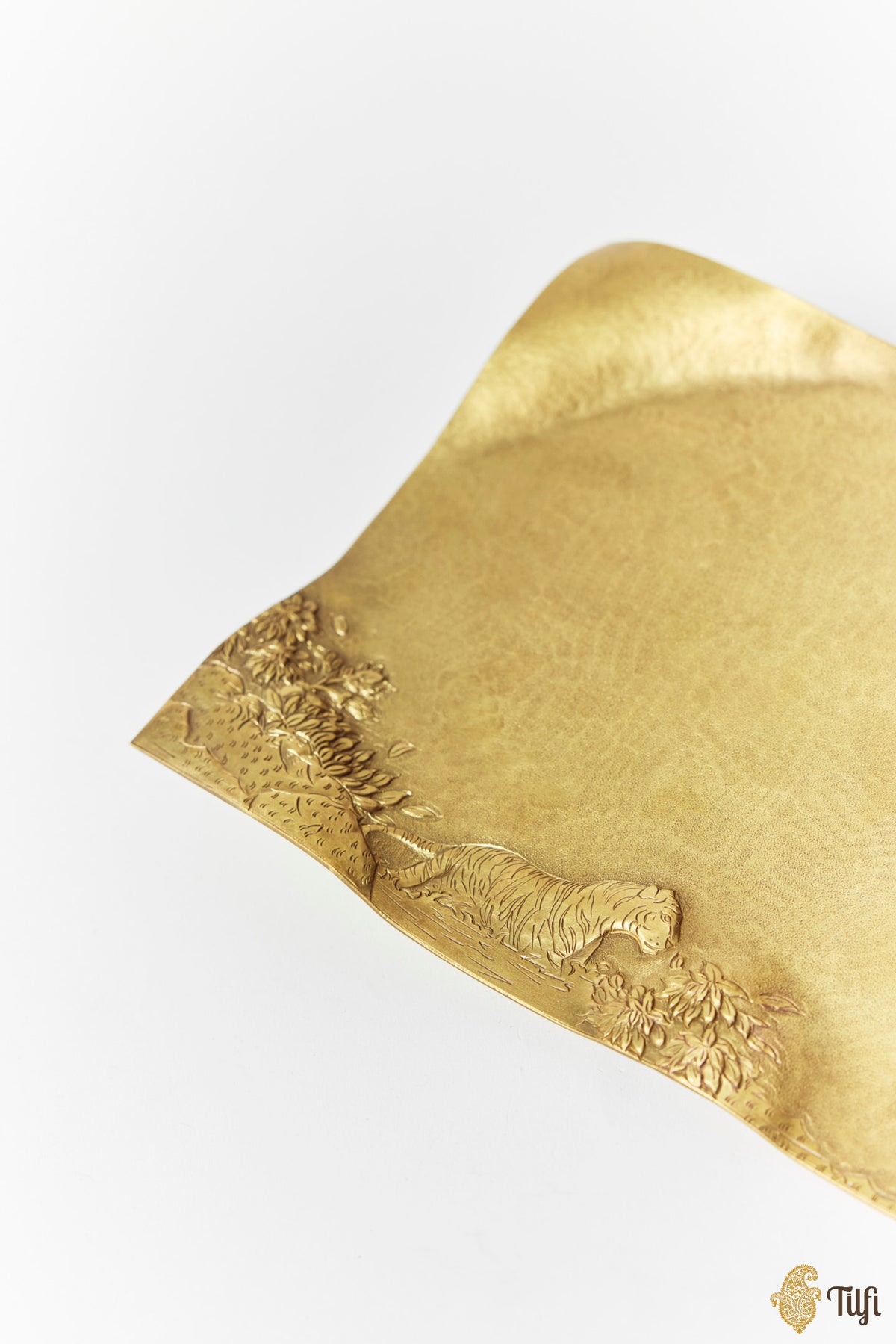 'Tiger in Stream' Shikargah Handcrafted Brass Platter
