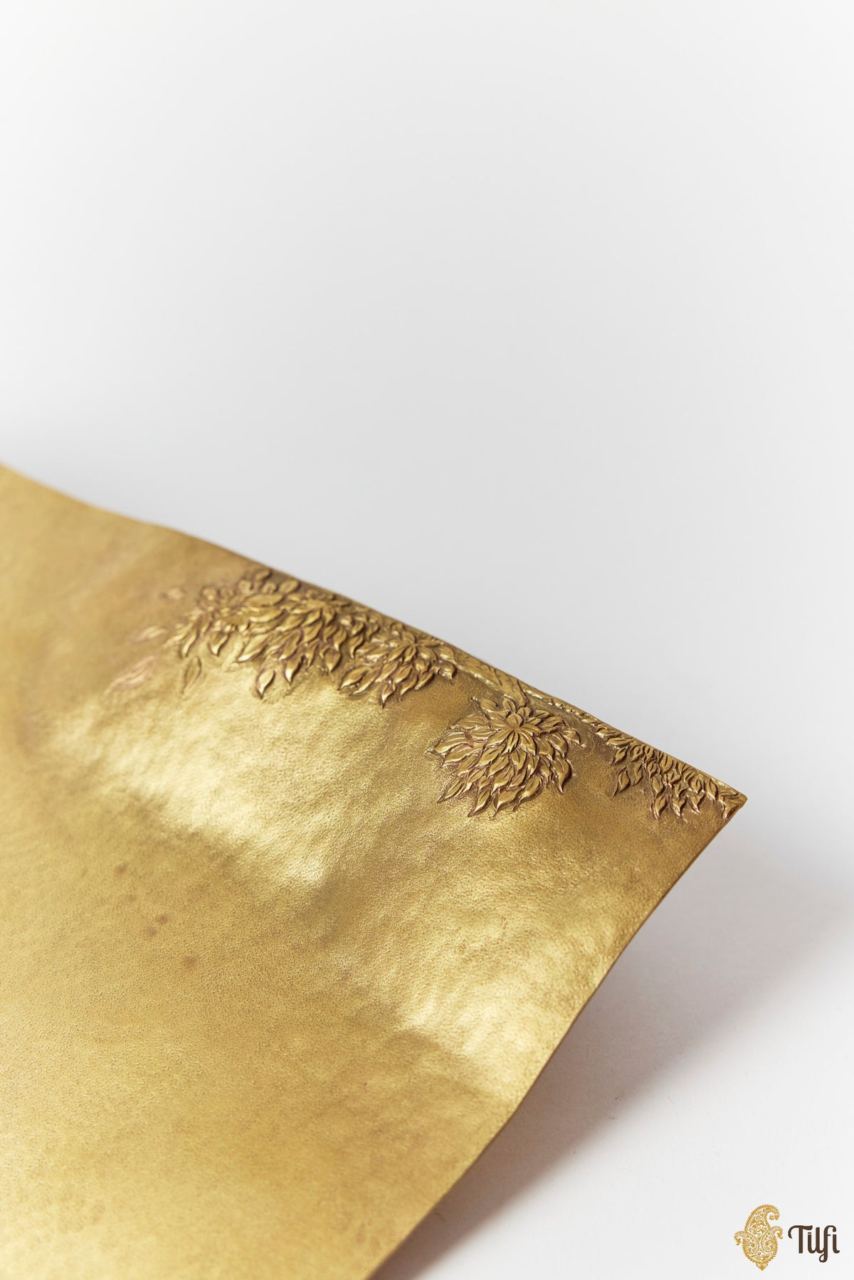 'Tiger in Stream' Shikargah Handcrafted Brass Platter