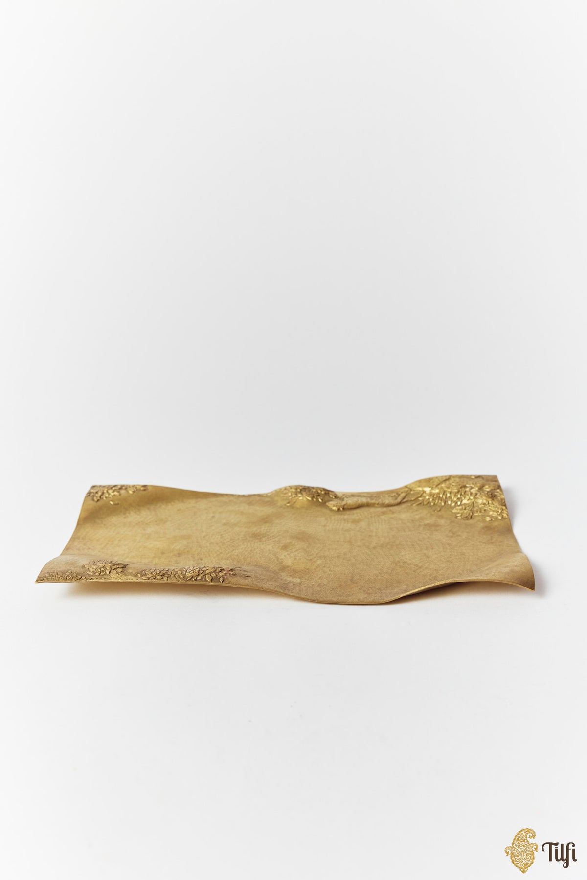 'Tiger in Stream' Shikargah Handcrafted Brass Platter