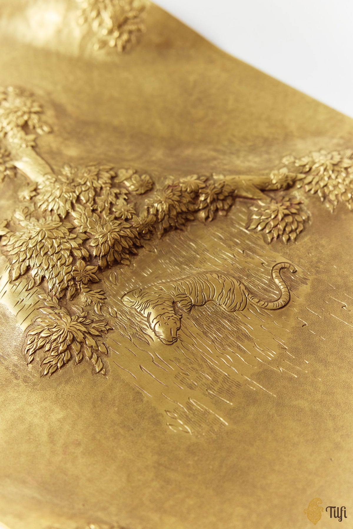 'Forest Crossing' Shikargah Handcrafted Brass Platter