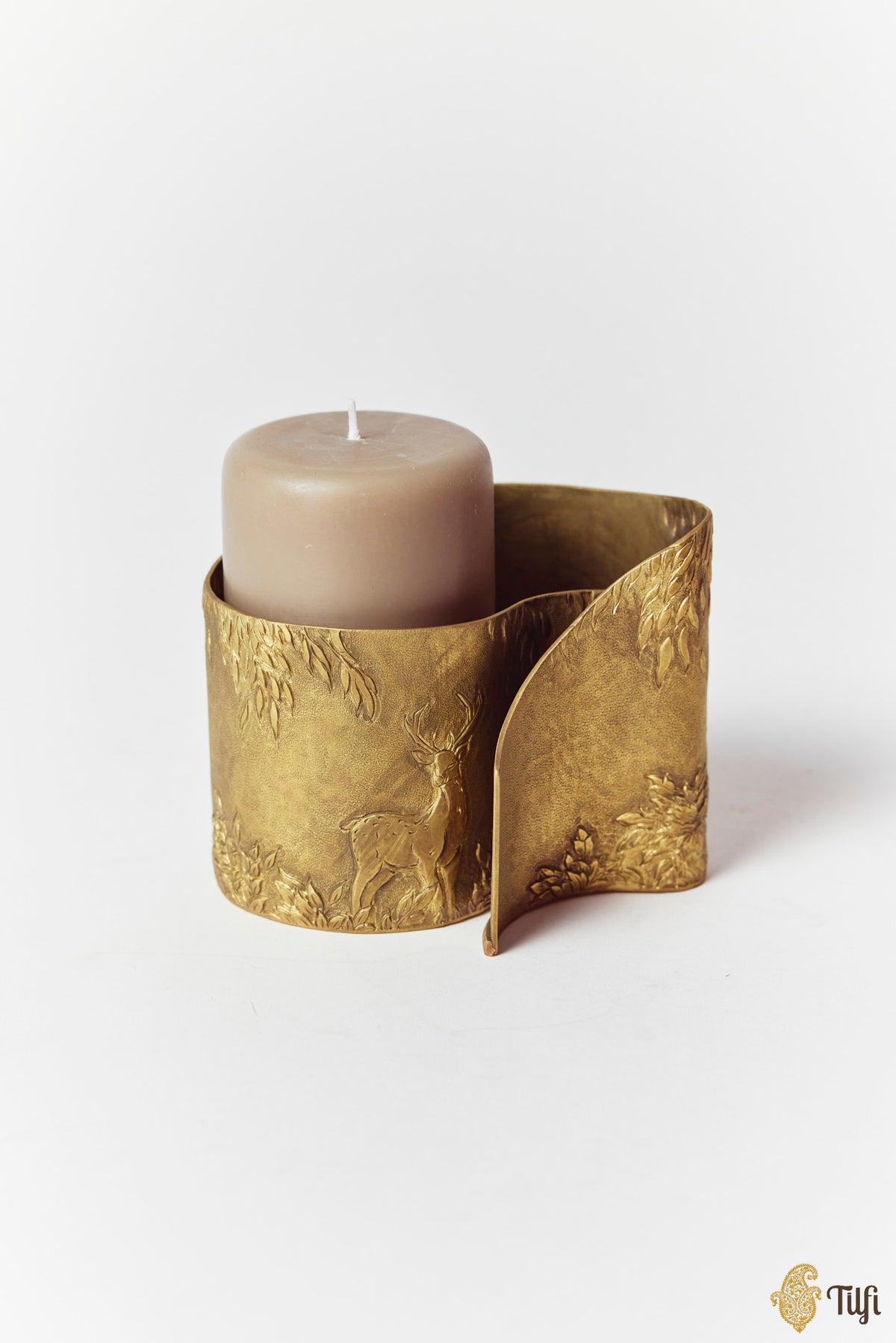 'The Edge of Pursuit' Handcrafted Single Candle Holder