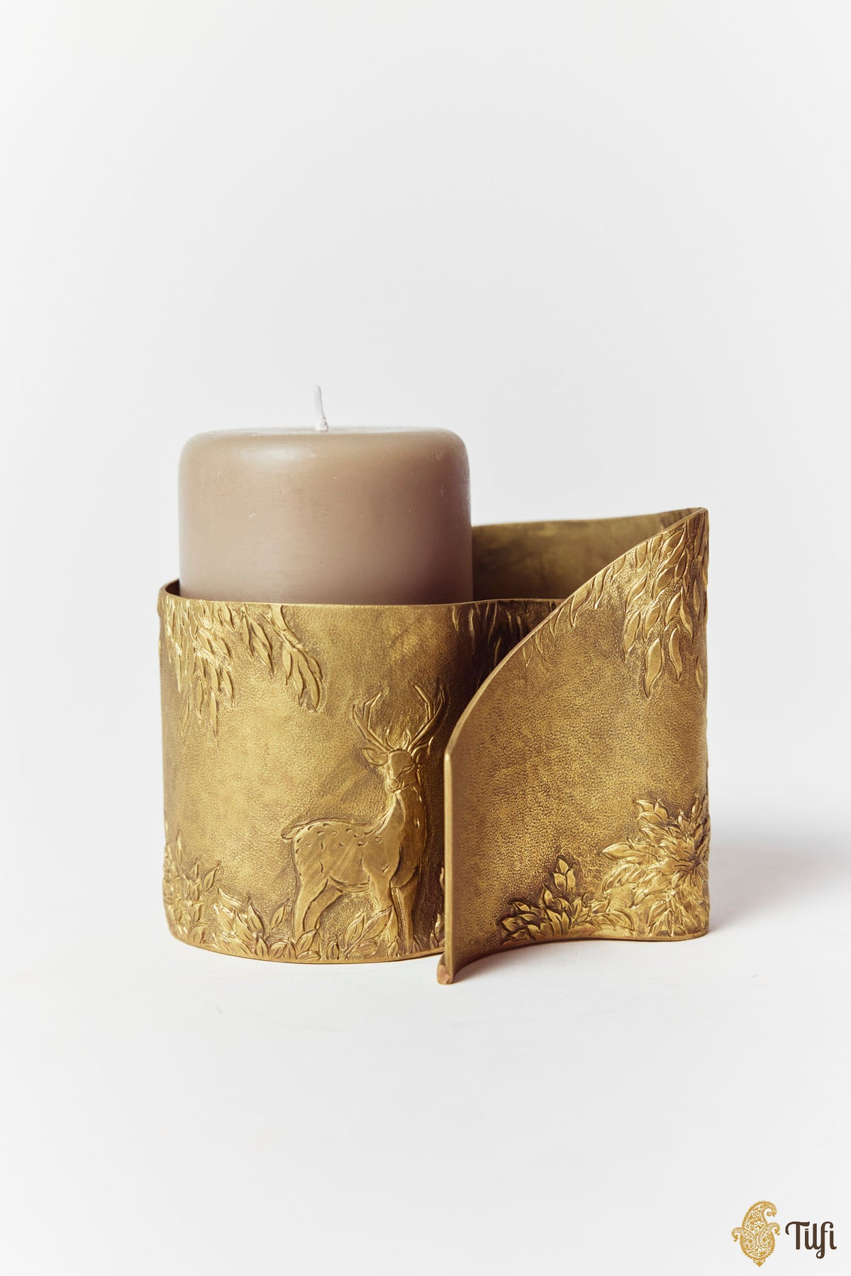 'The Edge of Pursuit' Handcrafted Single Candle Holder