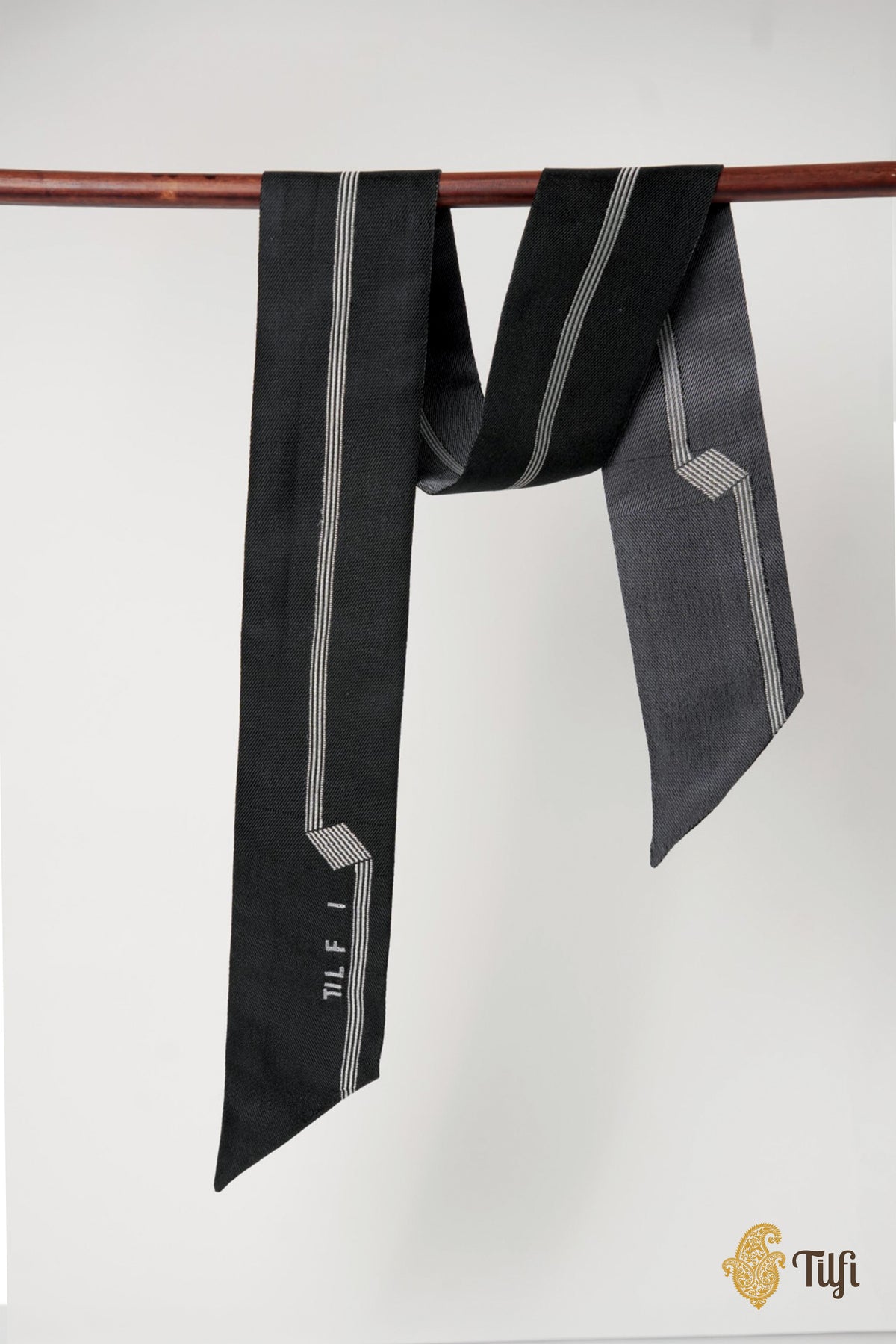 Black Pure Silk Tillet