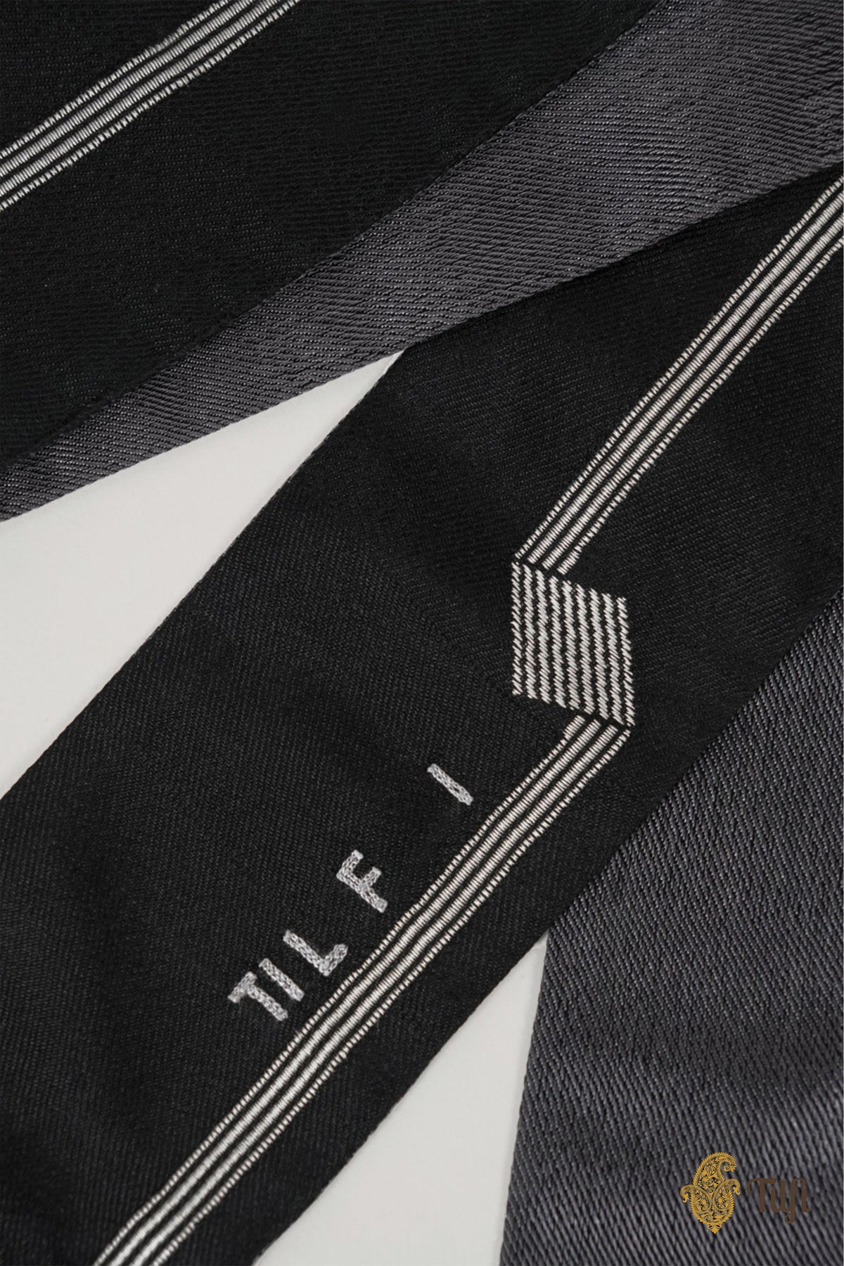 Black Pure Silk Tillet